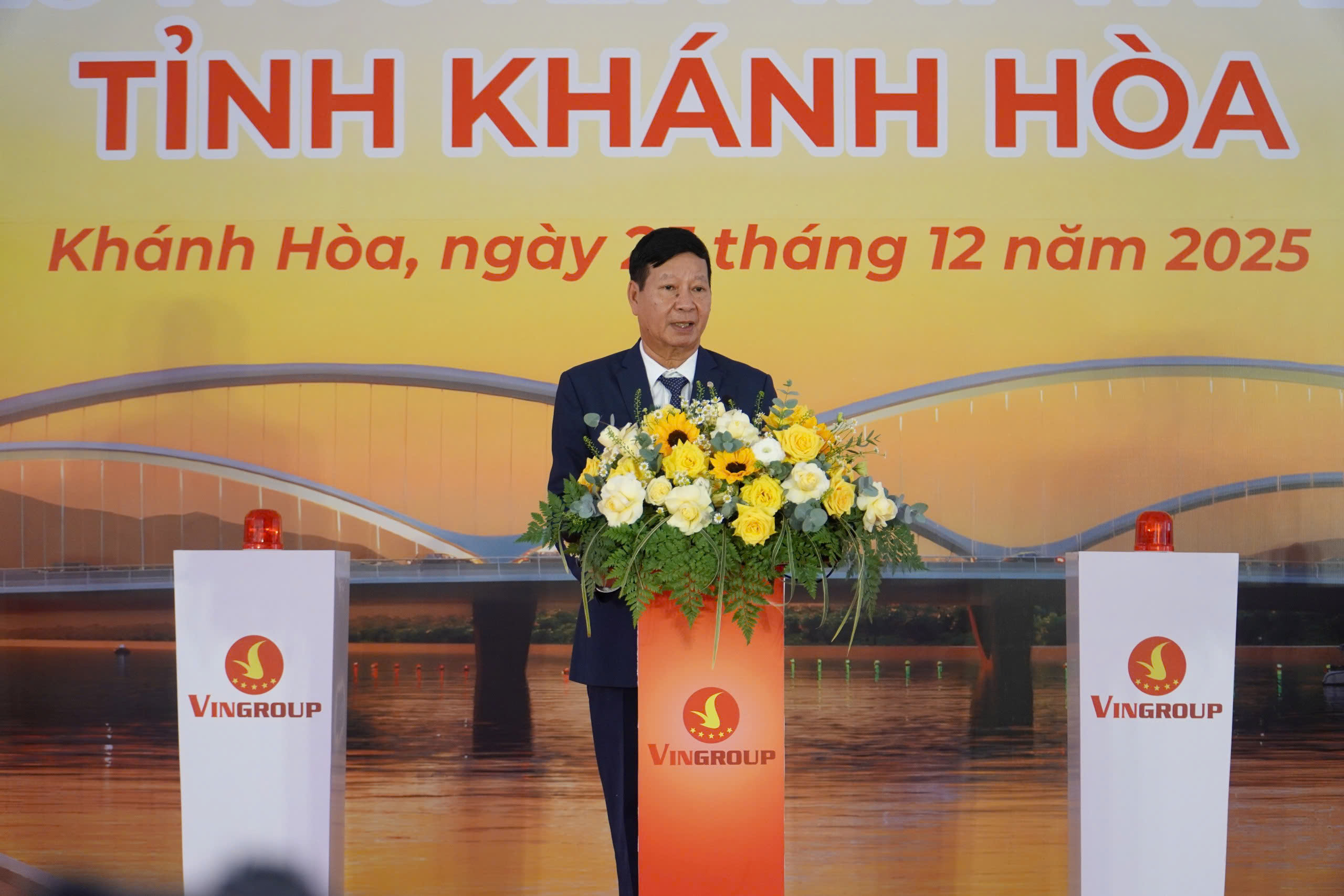 Vinhomes khởi công cầu Nguyễn Tất Thành, tạo trục kết nối chiến lược Nam Khánh Hòa - Ảnh 2.