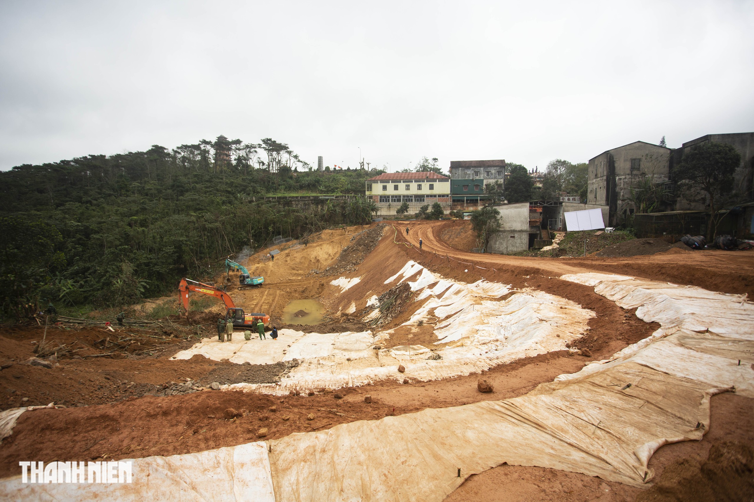 Thi c&ocirc;ng thần tốc, người d&acirc;n v&ugrave;ng sạt lở Khe Sanh đ&atilde; được về nh&agrave; - Ảnh 1.