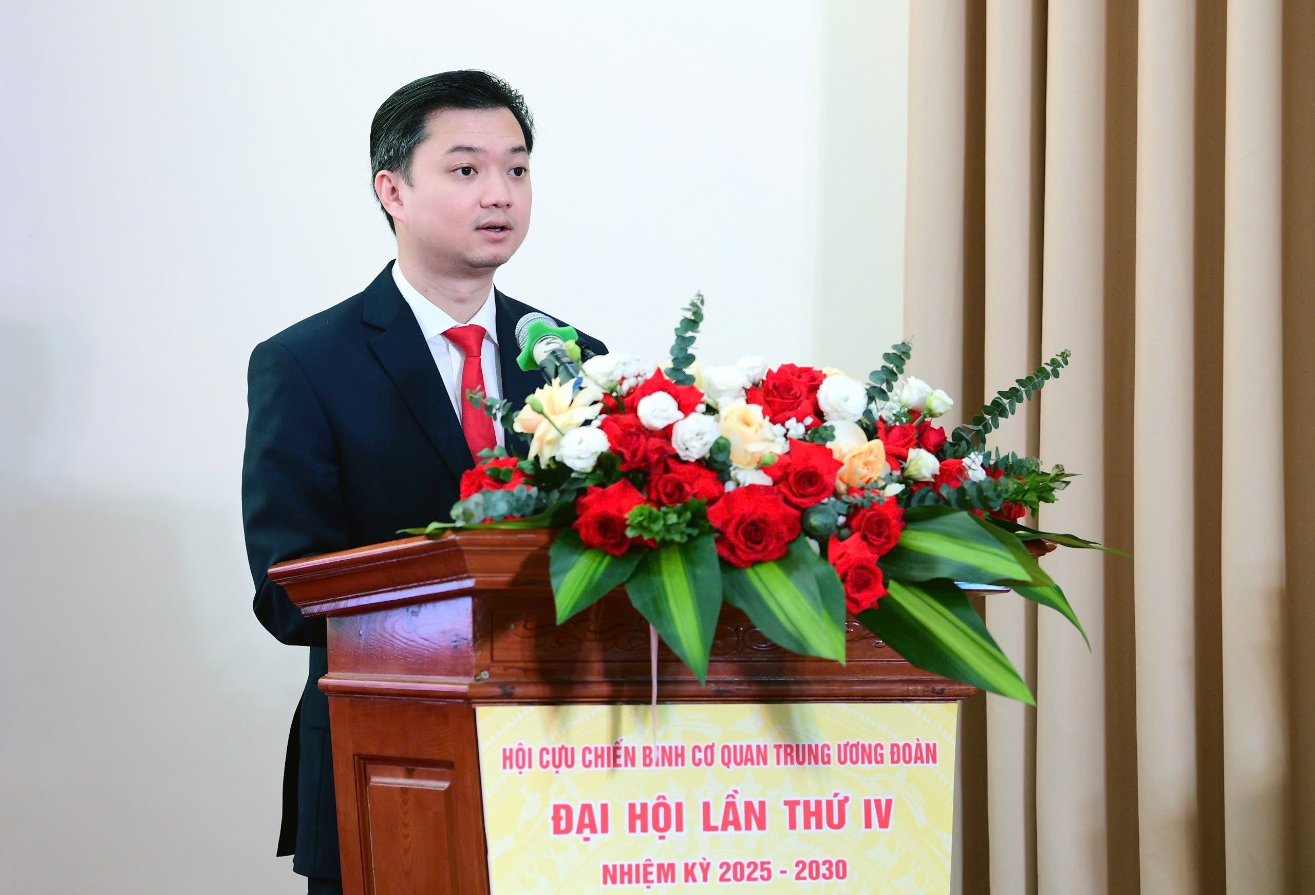 Ch&acirc;n dung 20 ủy vi&ecirc;n dự khuyết Trung ương Đảng kh&oacute;a XIV - Ảnh 17.