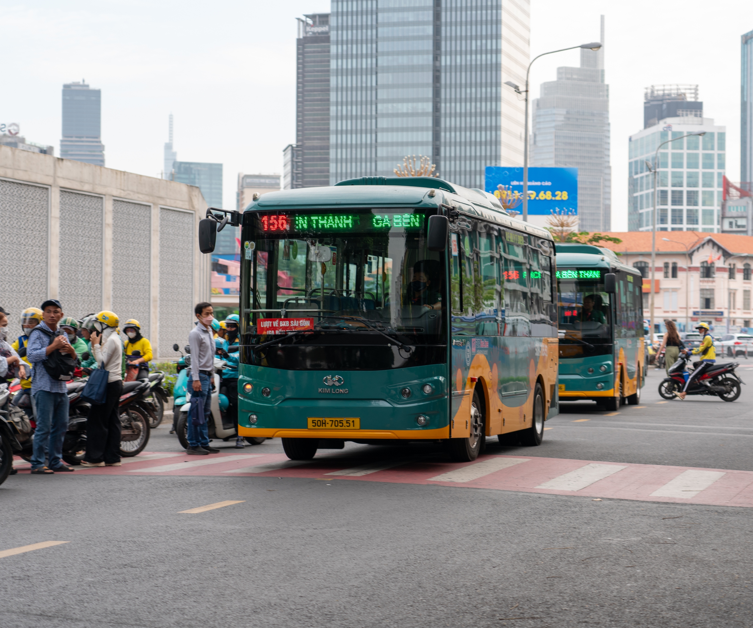 Phương Trang miễn phí vé xe buýt tại TP.HCM dịp Tết Dương lịch và Tết Nguyên đán- Ảnh 2.