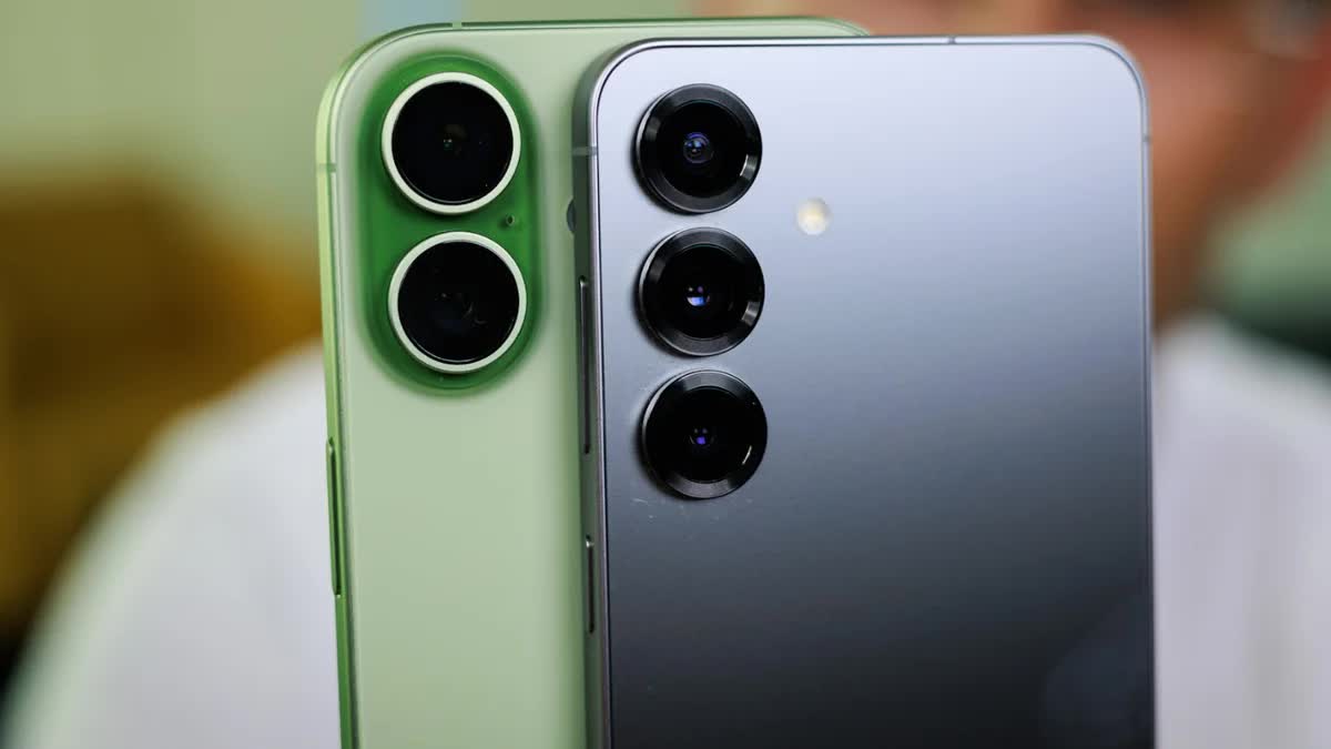 Smartphone đứng trước đợt tăng giá mạnh nhất 26 năm - Ảnh 1.