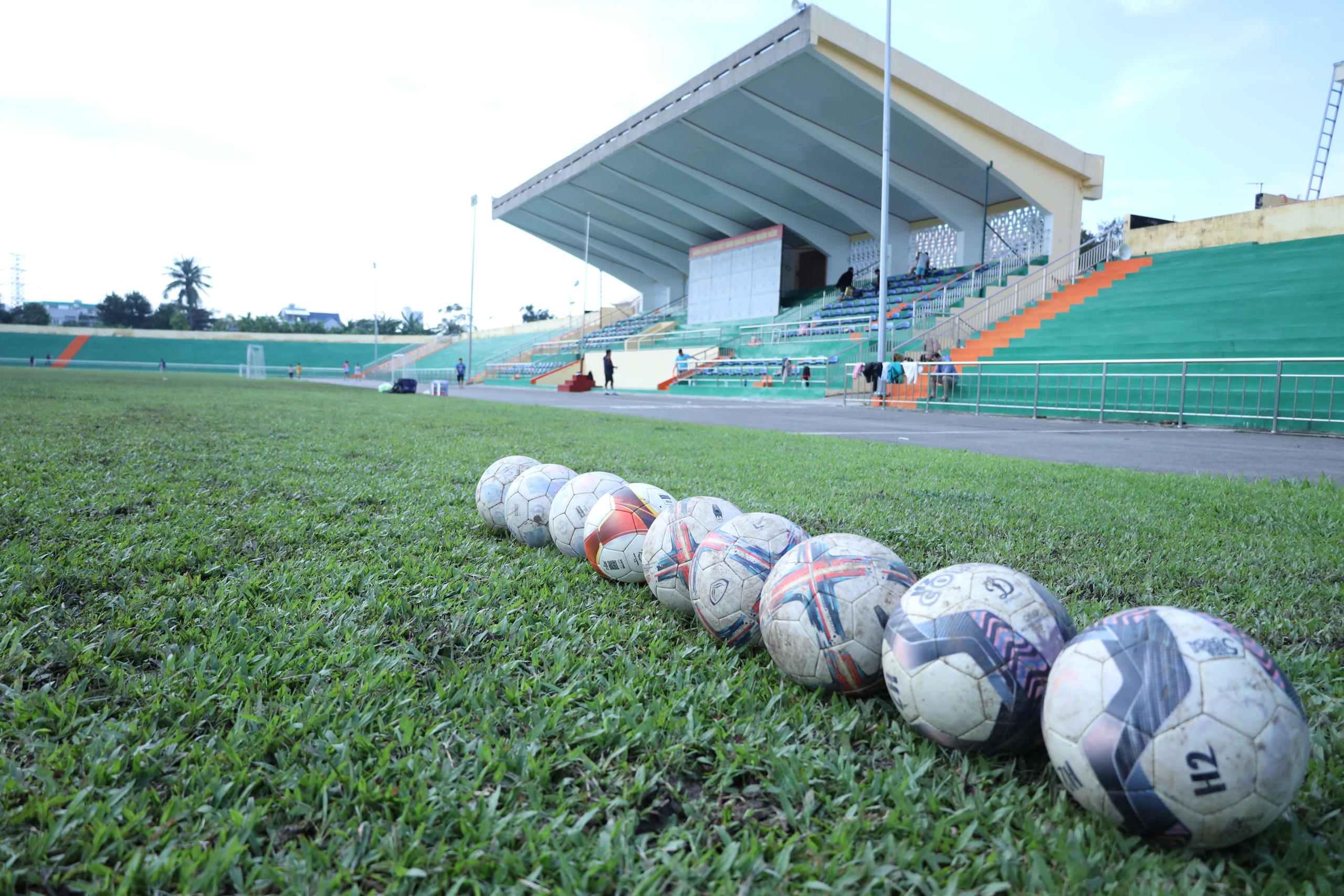 Ngắm SVĐ Qu&acirc;n khu 5 'lột x&aacute;c', sẵn s&agrave;ng m&ugrave;a giải TNSV THACO cup 2026
- Ảnh 8.