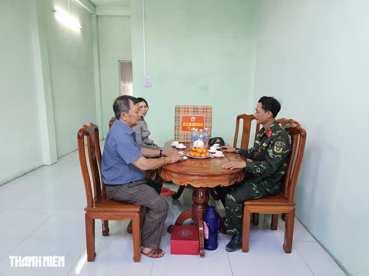 Nh&agrave; tr&aacute;nh lũ mới mọc l&ecirc;n ở hạ lưu thủy điện s&ocirc;ng Ba Hạ: Dấu ấn thần tốc của bộ đội - Ảnh 5.