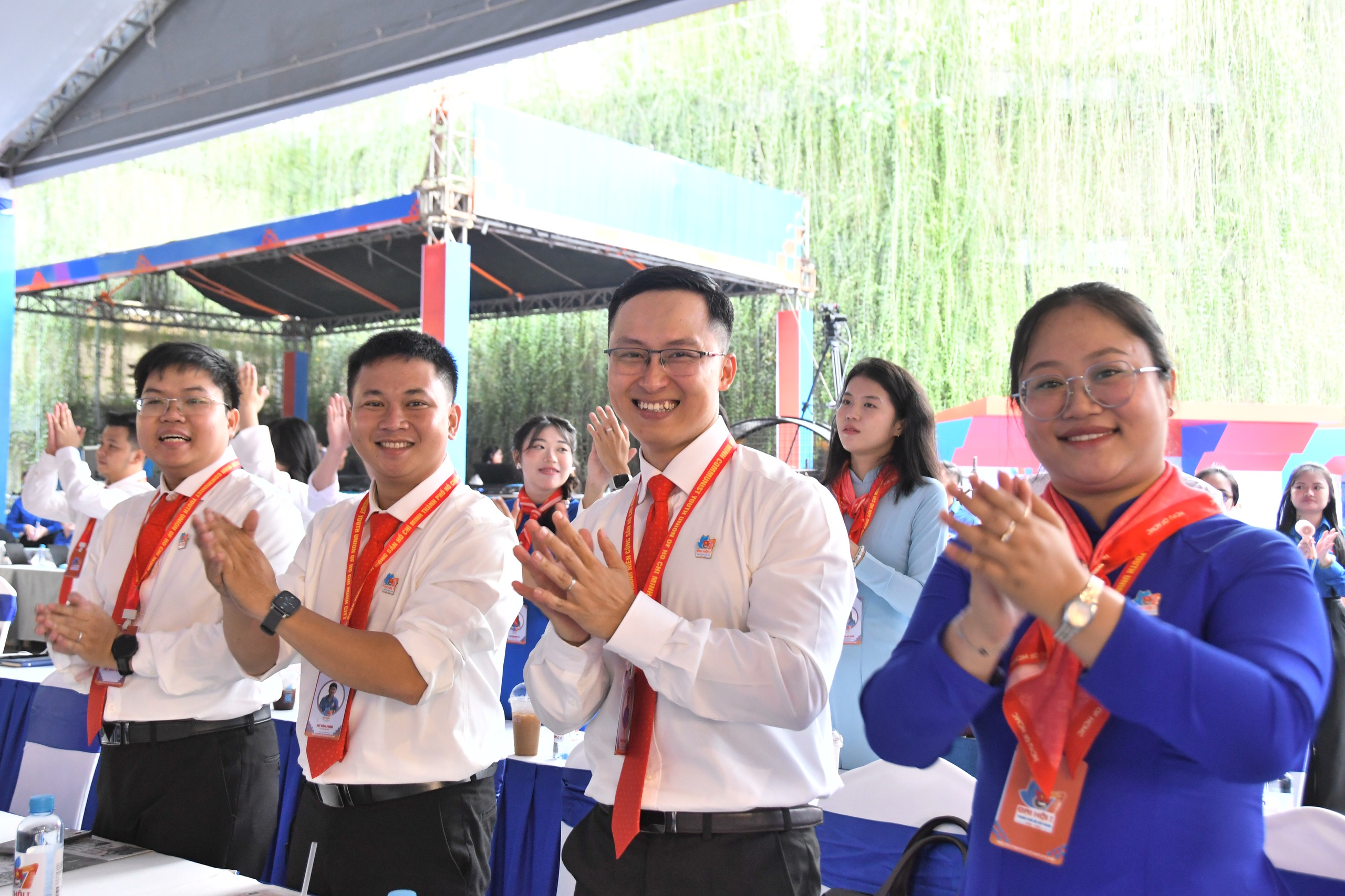 Khai mạc Đại hội Đo&agrave;n TP.HCM tươi vui, rực trẻ v&agrave; nhiều cảm x&uacute;c - Ảnh 2.