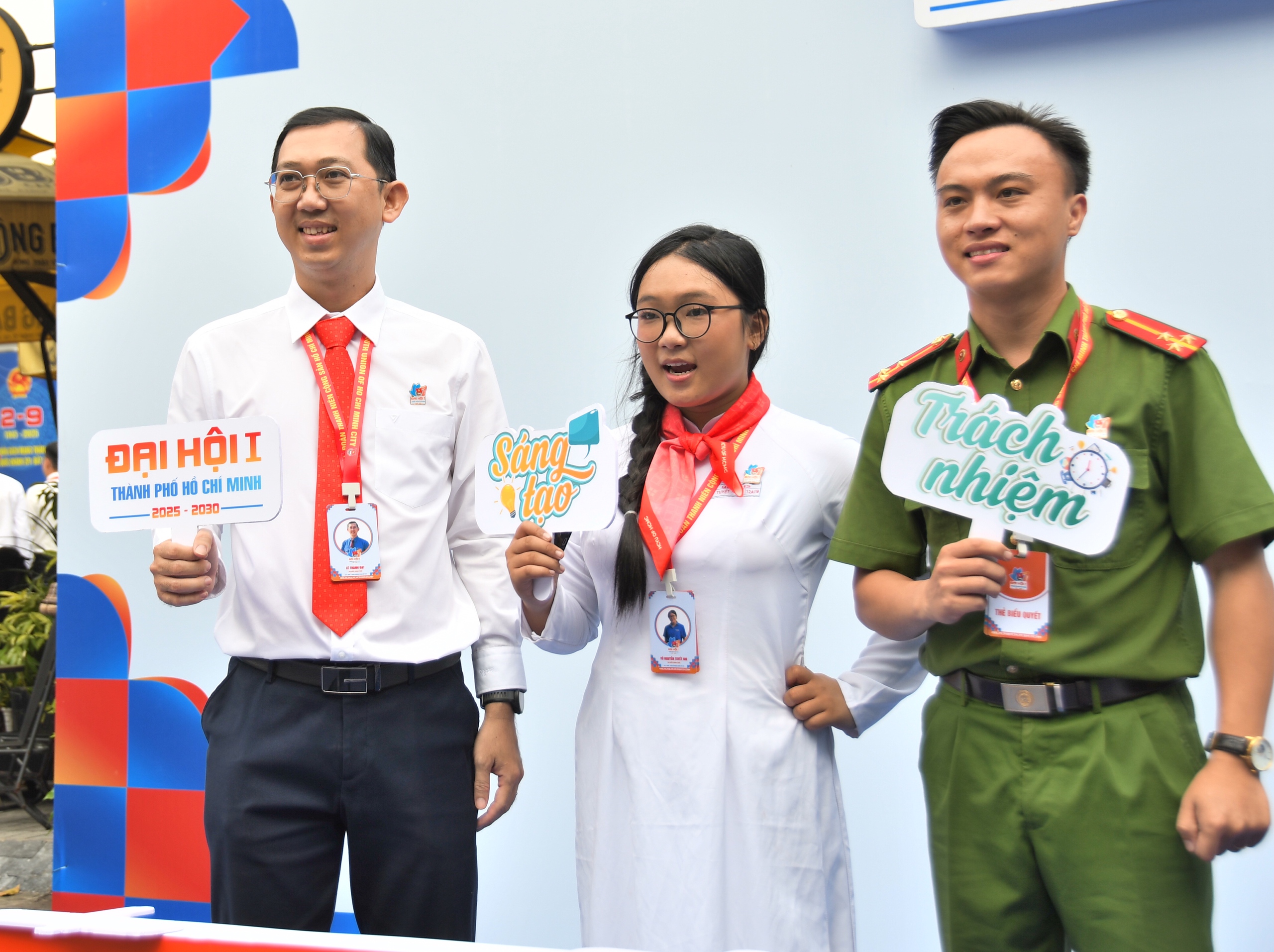 Khai mạc Đại hội Đo&agrave;n TP.HCM tươi vui, rực trẻ v&agrave; nhiều cảm x&uacute;c - Ảnh 12.