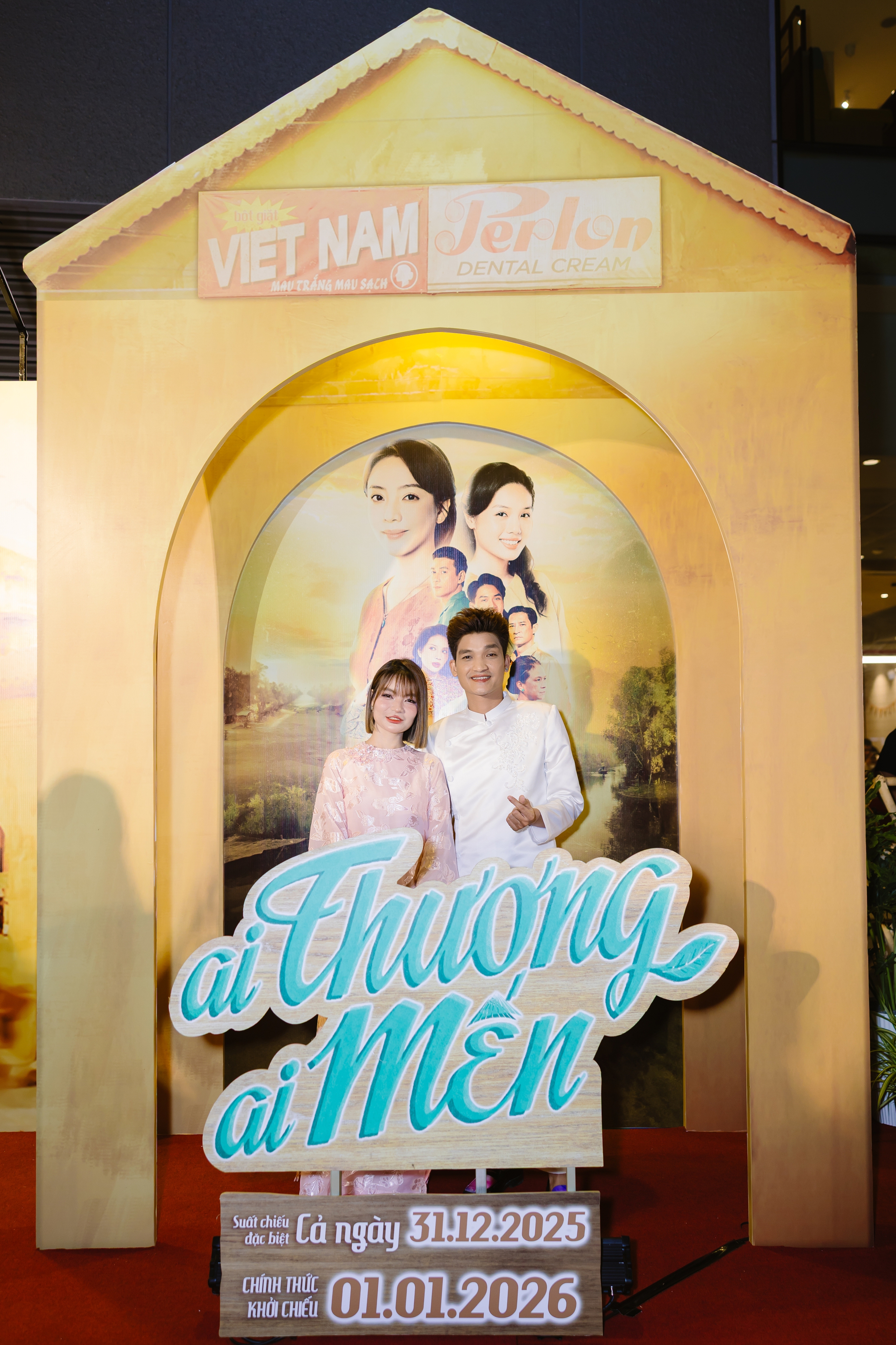 Trấn Thành, Trường Giang lần hiếm hoi hội ngộ mừng Thu Trang ra phim mới - Ảnh 11.