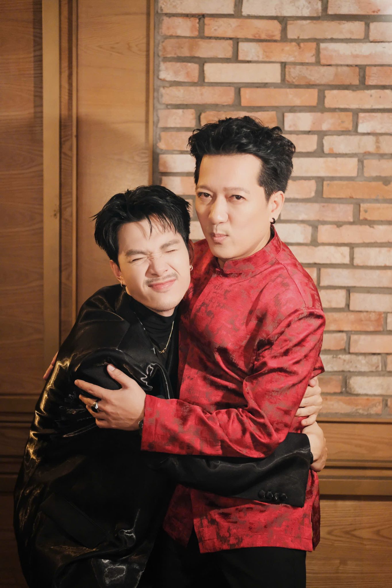 Thúy Diễm sánh đôi 'người tình màn ảnh' đến chúc mừng Lương Thế Thành- Ảnh 5.