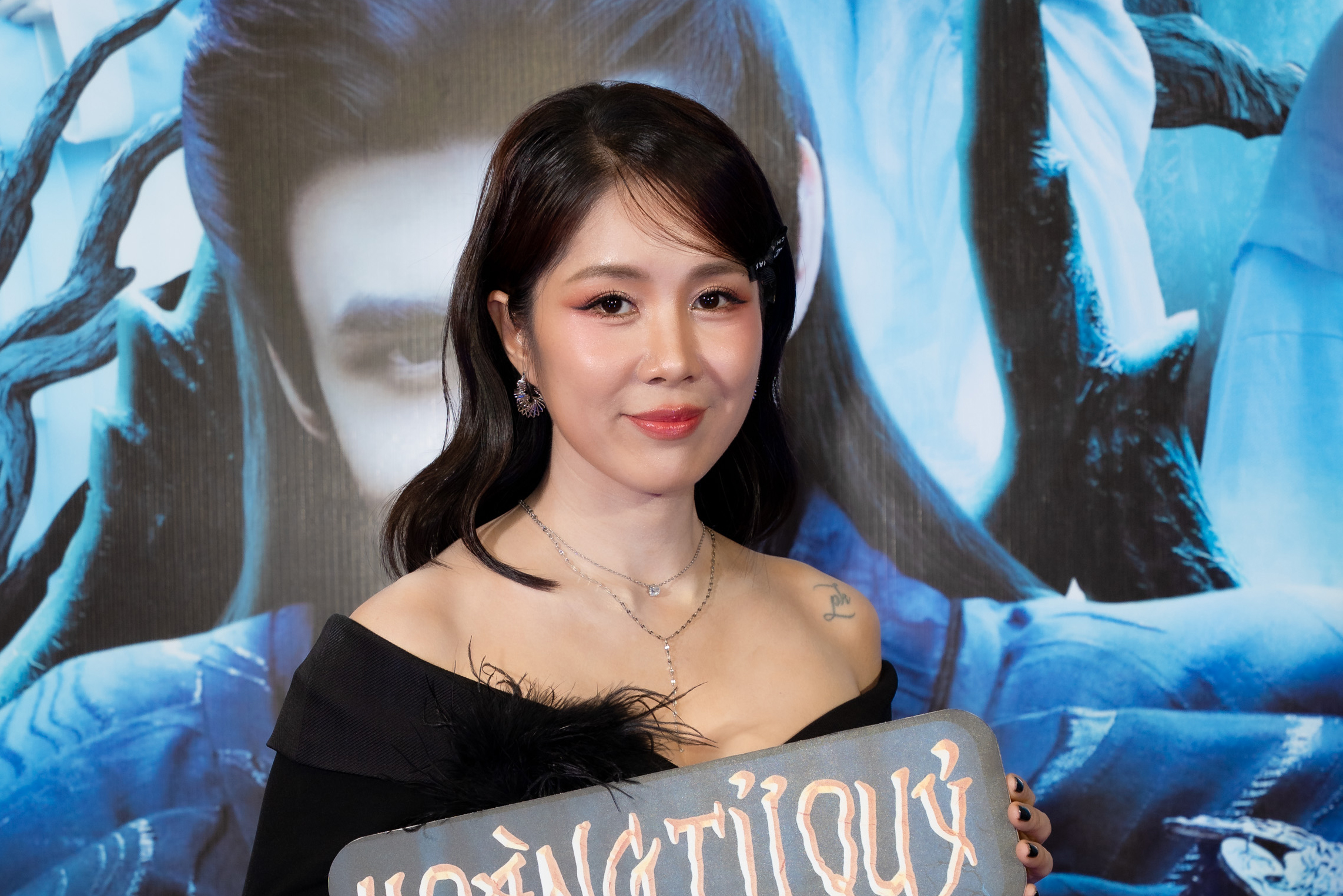 Thúy Diễm sánh đôi 'người tình màn ảnh' đến chúc mừng Lương Thế Thành- Ảnh 4.