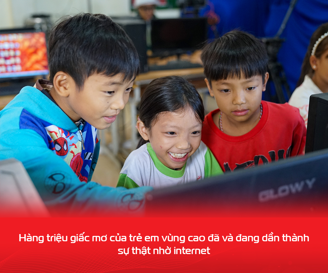 Sợi cáp kết nối tương lai: Internet vùng cao và những câu chuyện cảm động - Ảnh 4. Sợi cáp kết nối tương lai: Internet vùng cao và những câu chuyện cảm động - Ảnh 4.