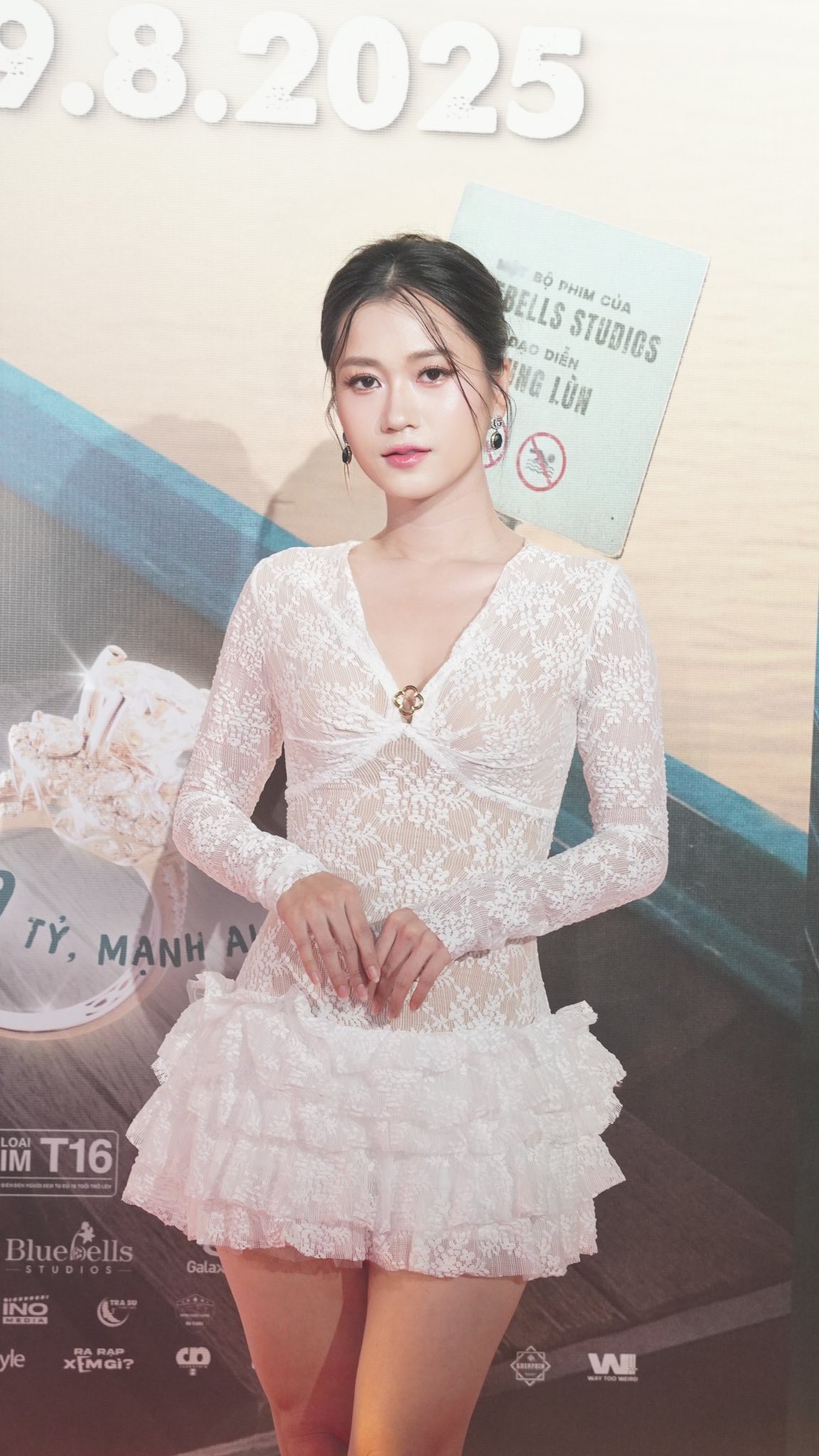 Hình ảnh Lâm Vỹ Dạ sau khi giảm cân gây 'sốt' - Ảnh 6.