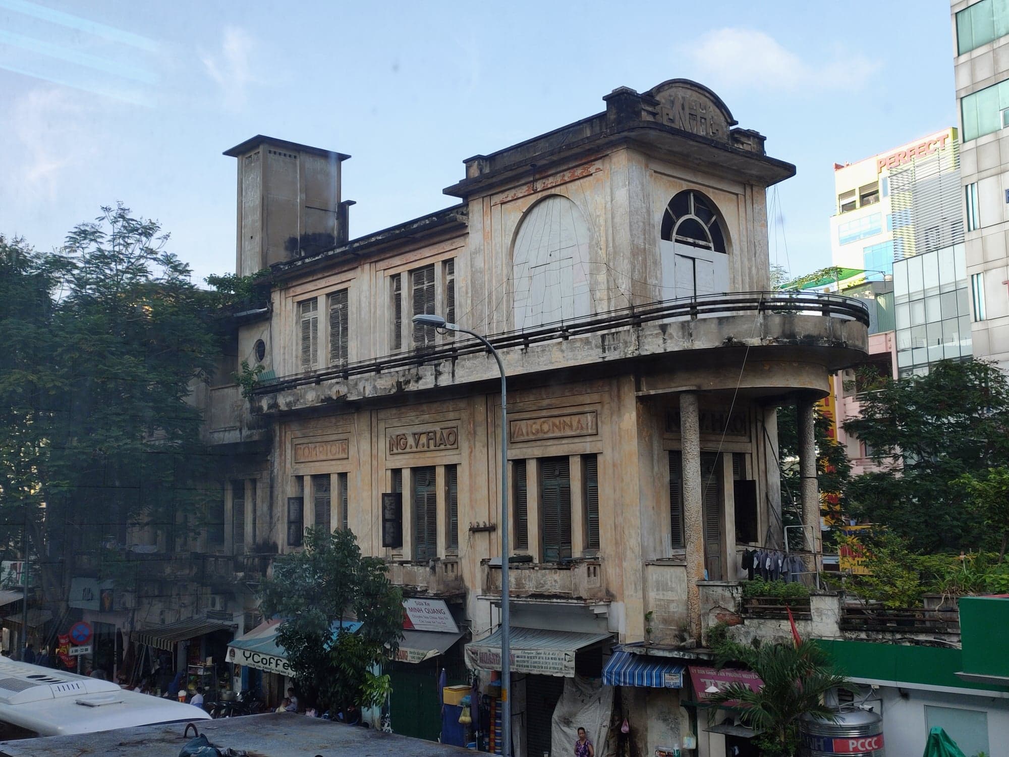 Biệt thự NG.V.HAO 88 năm tuổi của đại gia bậc nhất Sài Gòn xưa có gì đặc biệt?- Ảnh 5.