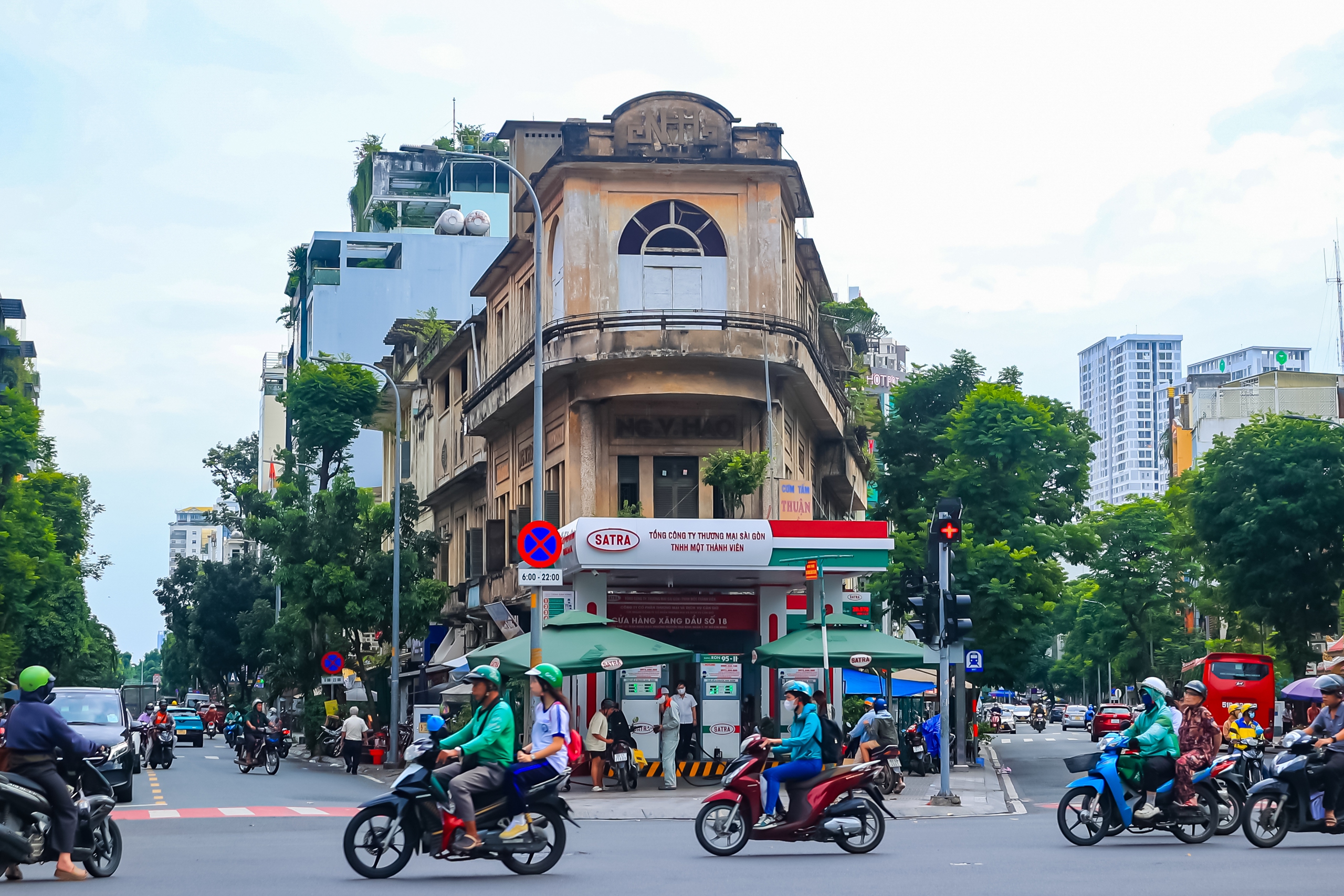 Biệt thự NG.V.HAO 88 năm tuổi của đại gia bậc nhất Sài Gòn xưa có gì đặc biệt?- Ảnh 1.