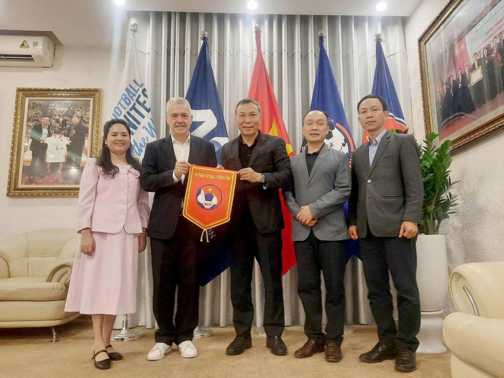 FIFA khảo sát đặc biệt bóng đá Việt Nam, Chủ tịch VFF nói những lời tâm huyết
- Ảnh 1.