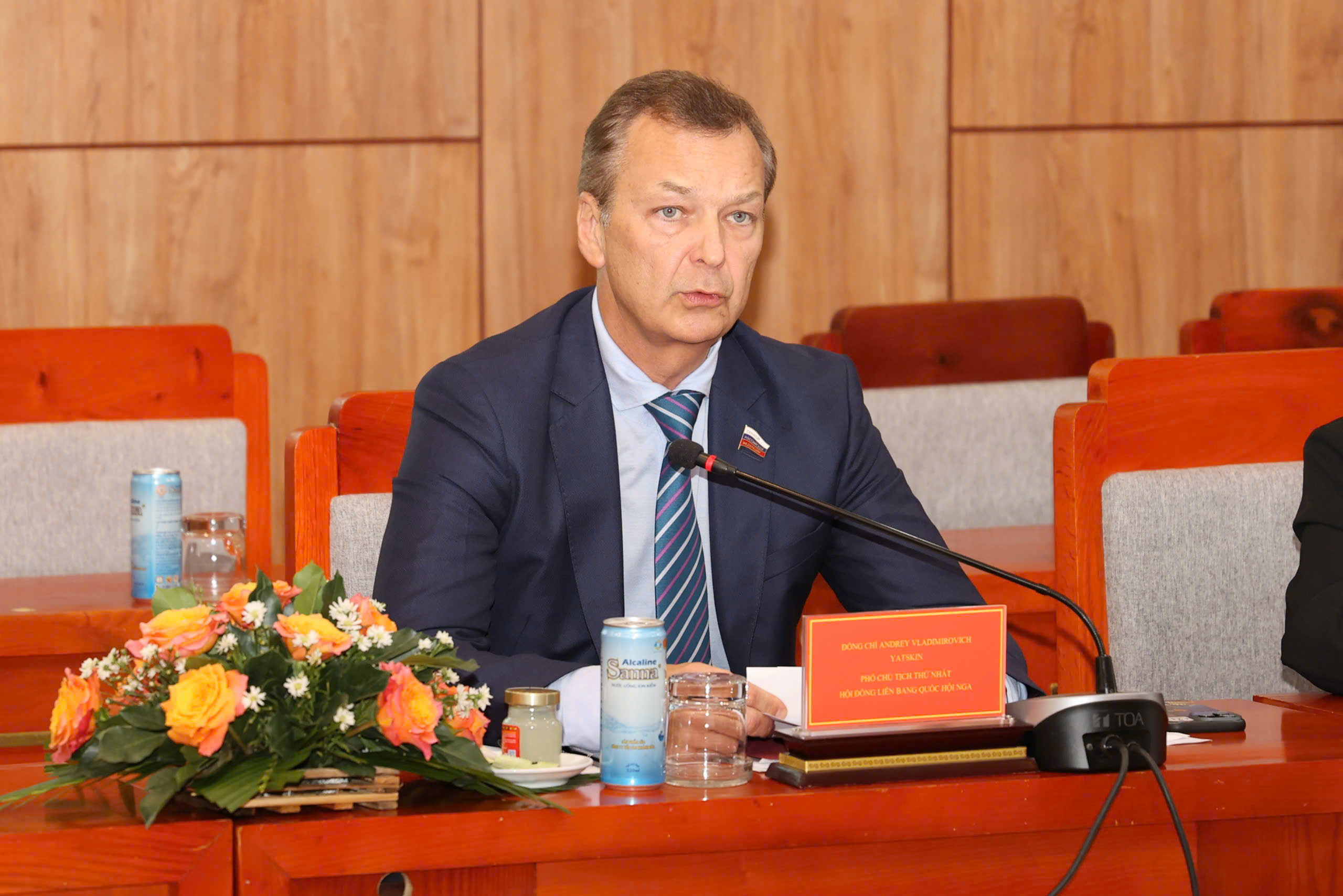 Phó chủ tịch Hội đồng Liên bang Nga dự báo nửa triệu khách sẽ đến Khánh Hòa- Ảnh 2.