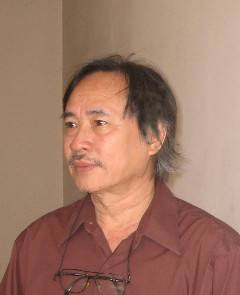 Lẵng hoa tưởng nhớ những người đã khuất- Ảnh 2. Lẵng hoa tưởng nhớ những người đã khuất- Ảnh 2.