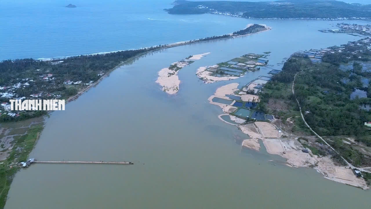 Cầu gỗ d&agrave;i nhất Việt Nam hồi sinh: &lsquo;Người nh&aacute;i&rsquo; dựng lại &Ocirc;ng Cọp - Ảnh 2.