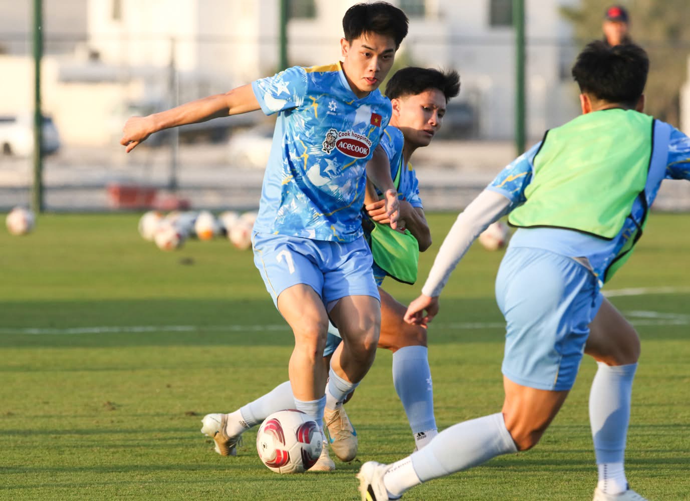 U.23 Việt Nam thua U.23 Syria 1-2: Bỏ lỡ nhiều cơ hội ngon ăn, Lê Phát rút ngắn tỷ số- Ảnh 1.