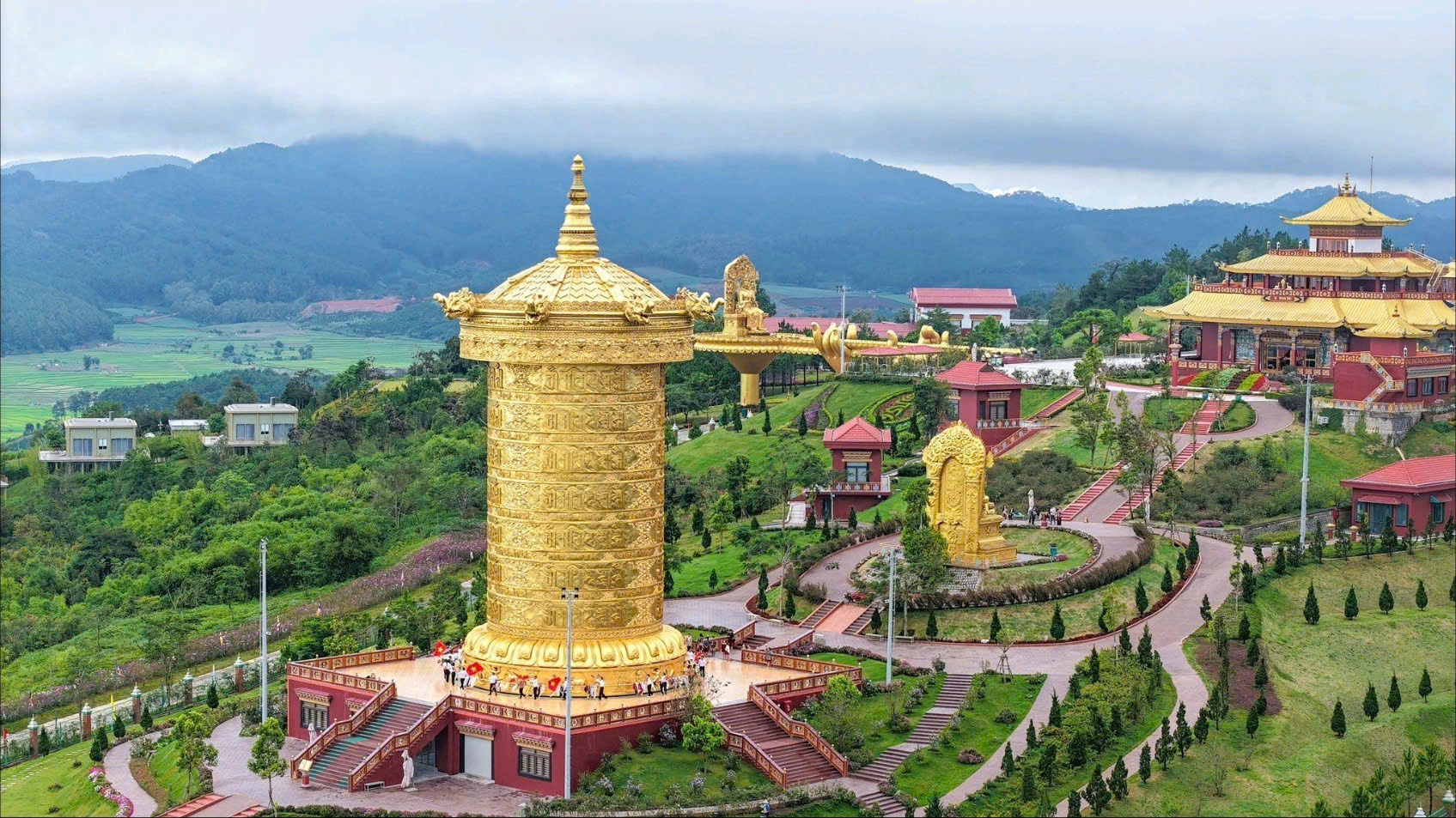 Samten Hills Dalat: Khi điểm đến trở thành không gian phục hồi - Ảnh 1.