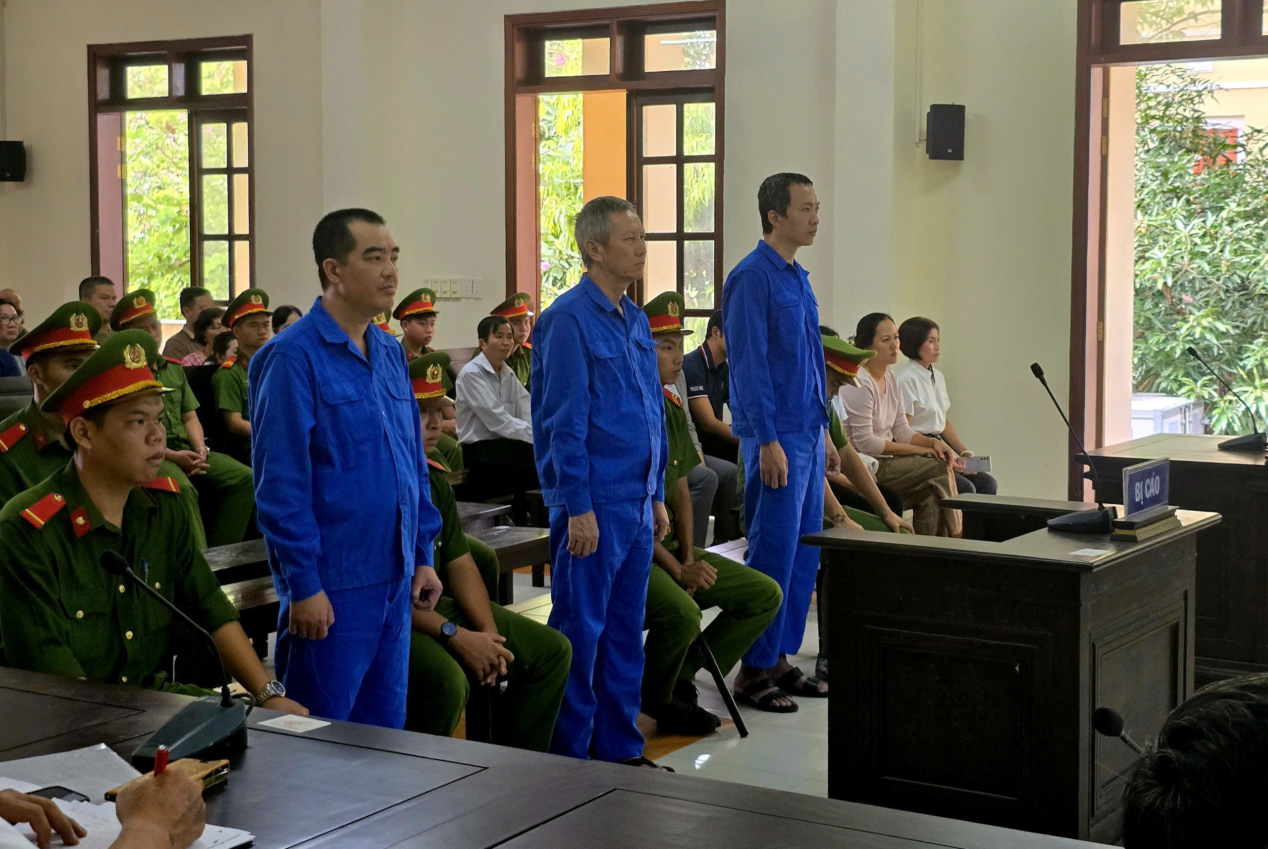 Tuyên án cựu phó giám đốc Sở VH-TT-DL Vĩnh Long vụ án “năng khiếu dự bị”- Ảnh 1. Tuyên án cựu phó giám đốc Sở VH-TT-DL Vĩnh Long vụ án “năng khiếu dự bị”- Ảnh 1.