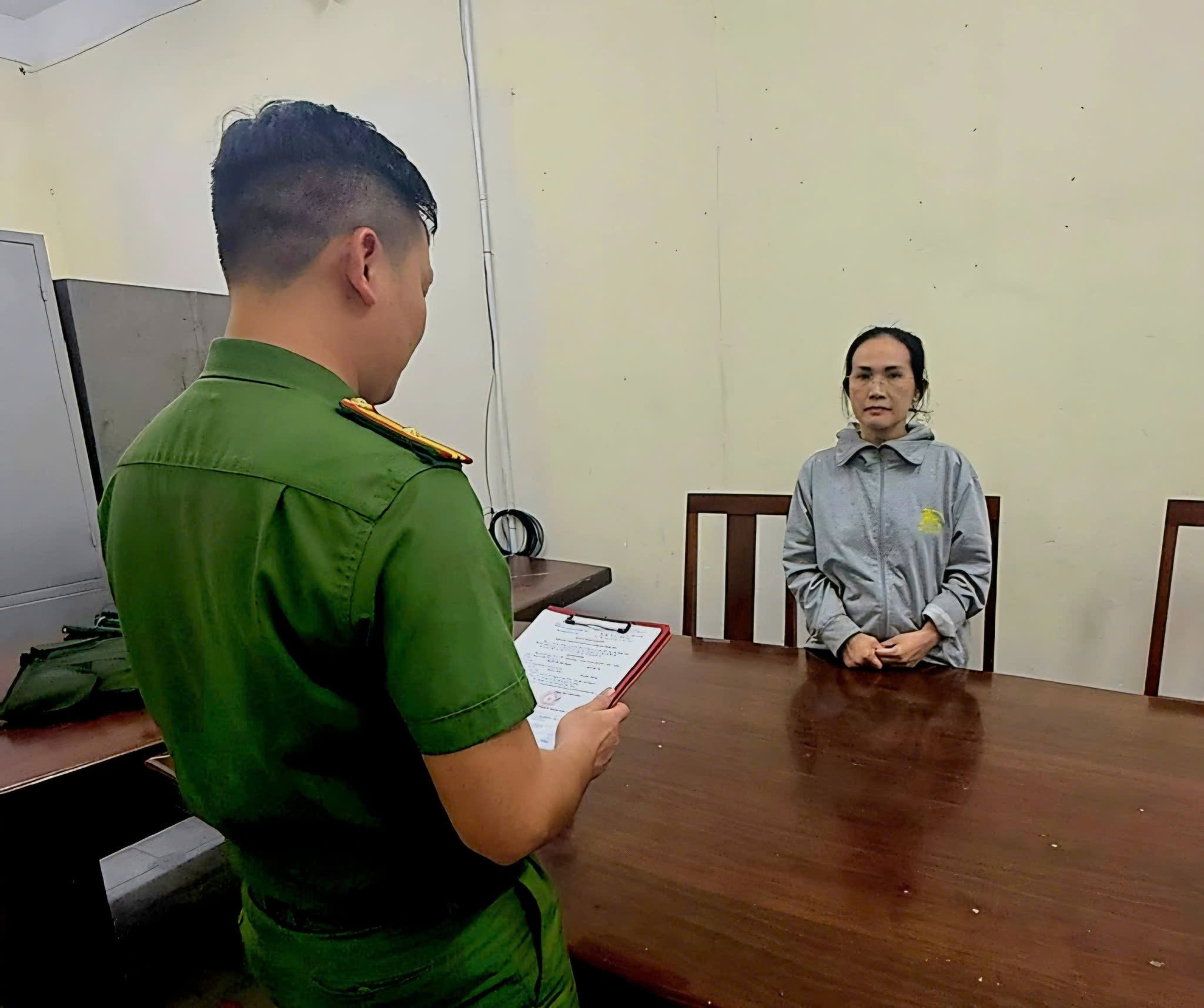 Đà Nẵng: Triệt phá đường dây mua bán trái phép hóa đơn hơn 200 tỉ đồng- Ảnh 1.