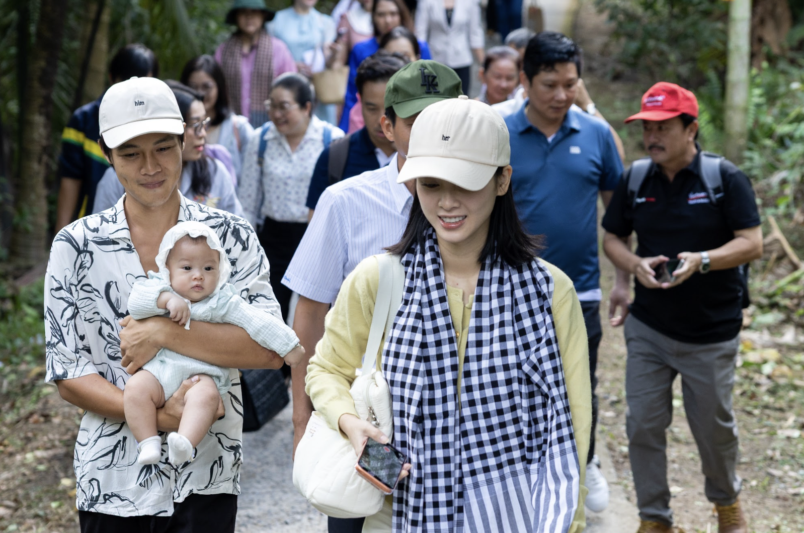 Đầu năm về làng du lịch mới toanh ở miền Tây 'thắt lá, bắt vịt'- Ảnh 6.