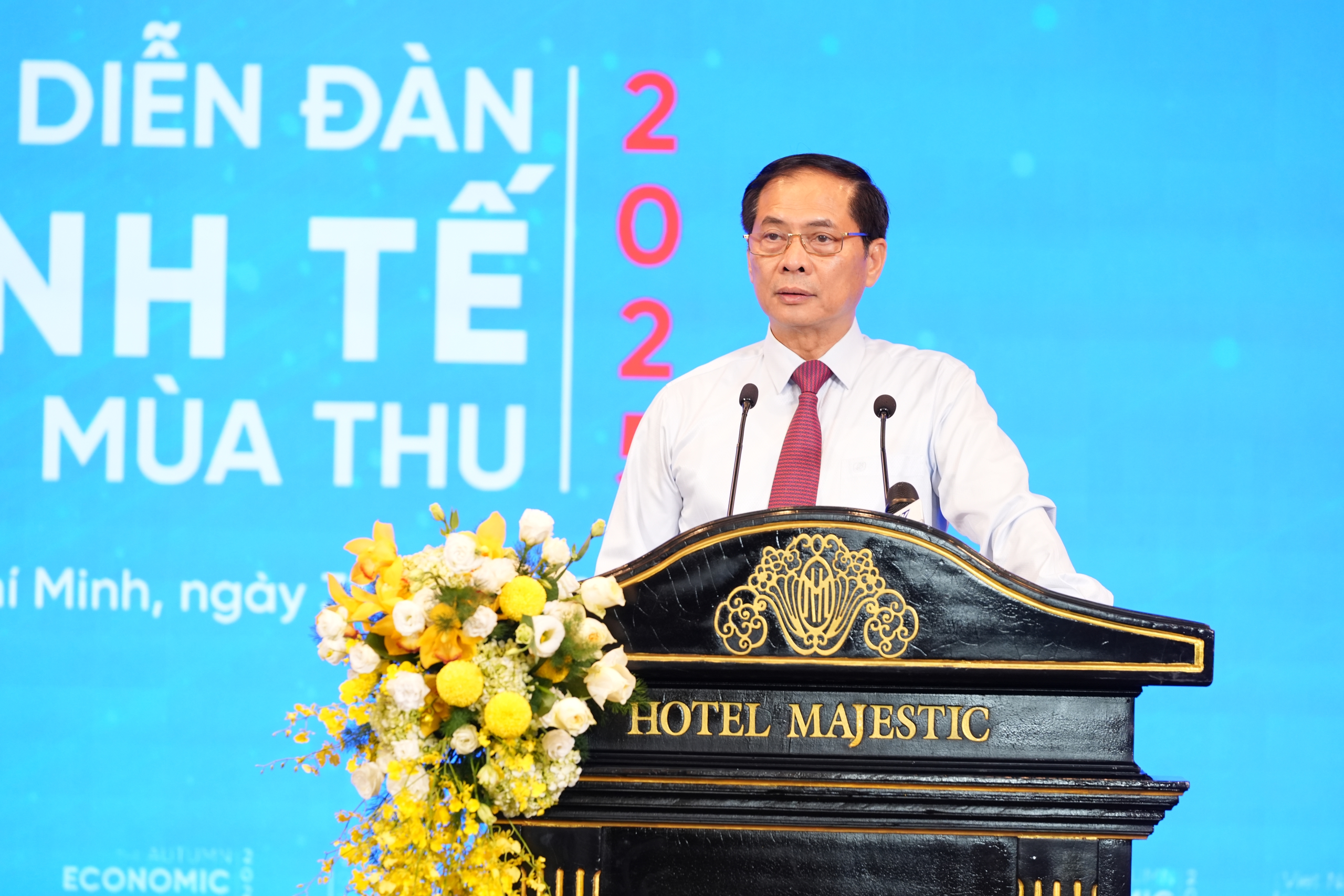 Phó thủ tướng chỉ đạo chuẩn bị Diễn đàn Kinh tế mùa thu 2026 ngay đầu năm- Ảnh 1.