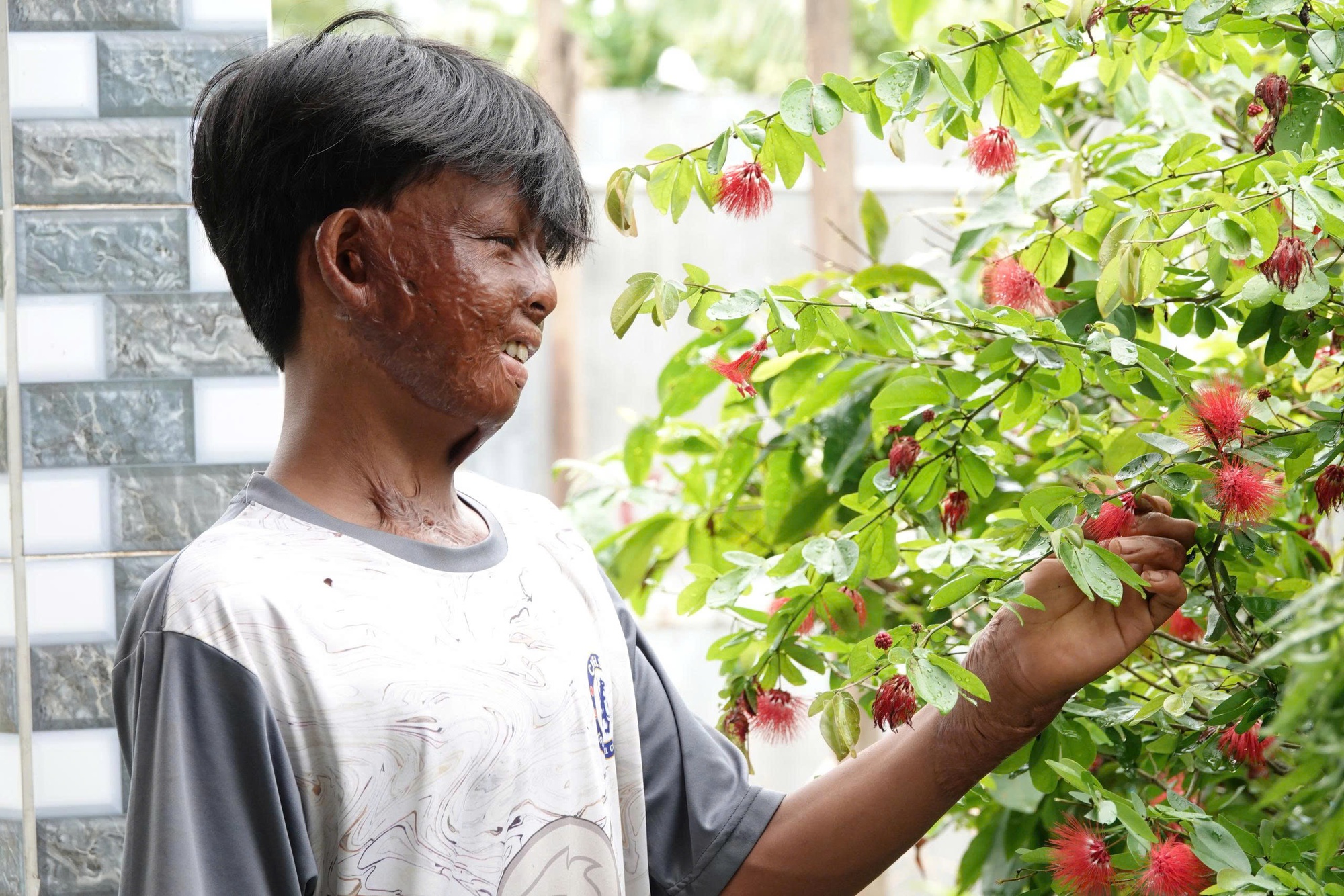 Những cuộc đời đổi thay sau bài Báo Thanh Niên và tôi - Ảnh 8. Những cuộc đời đổi thay sau bài Báo Thanh Niên và tôi - Ảnh 8.