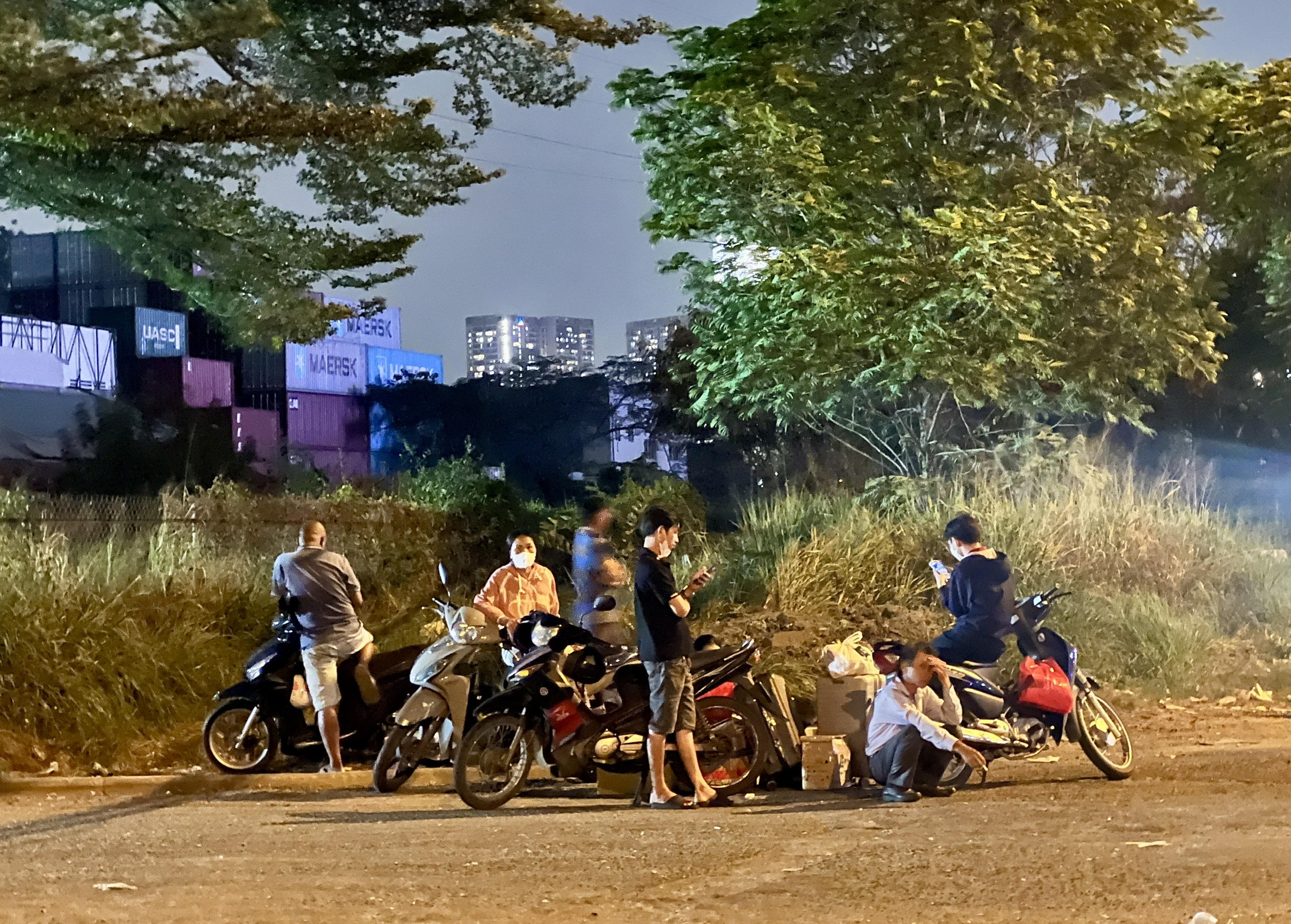 Bến xe Miền Đông mới vắng khách về quê nghỉ Tết Dương lịch, vì sao? - Ảnh 5.