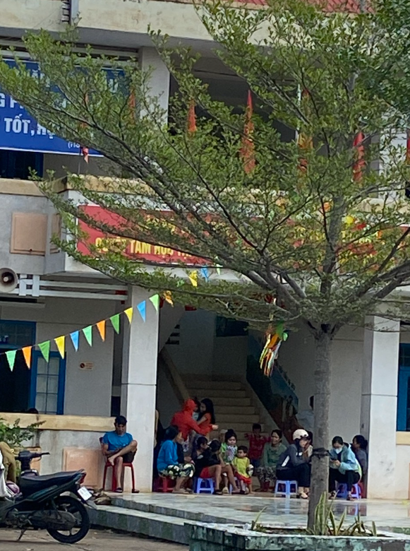 Lâm Đồng: Lũ về nhanh, di dời khẩn cấp hàng trăm hộ dân Hàm Liêm, Hàm Thuận- Ảnh 4.