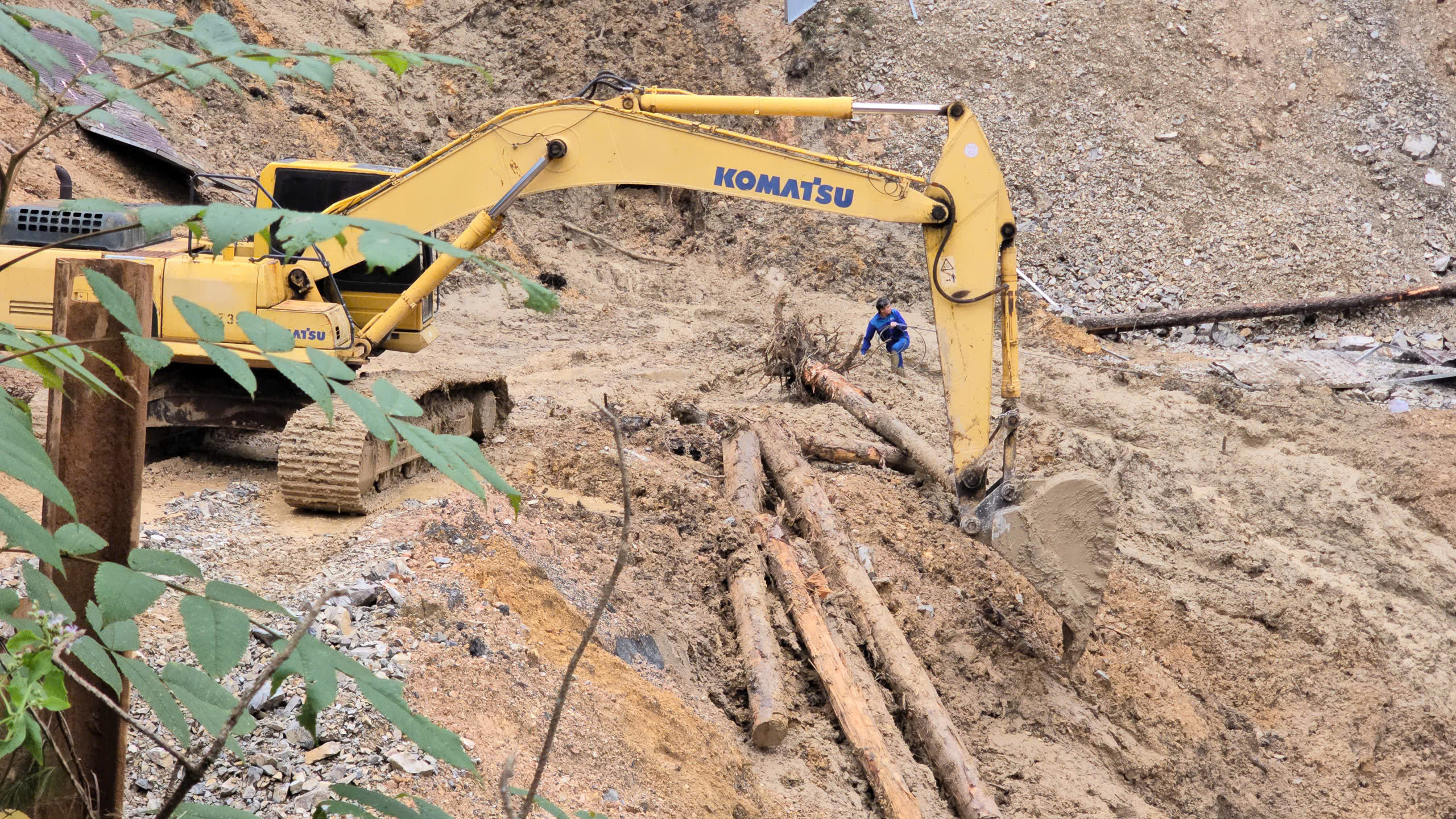 Cố gắng thông đèo Mimosa và đèo Gia Bắc trong ngày 4.12- Ảnh 3.