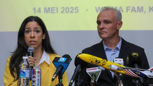 Đối thủ của Việt Nam quá trẻ, có 2 cầu thủ 15, 16 tuổi đến SEA Games - Ảnh 4.