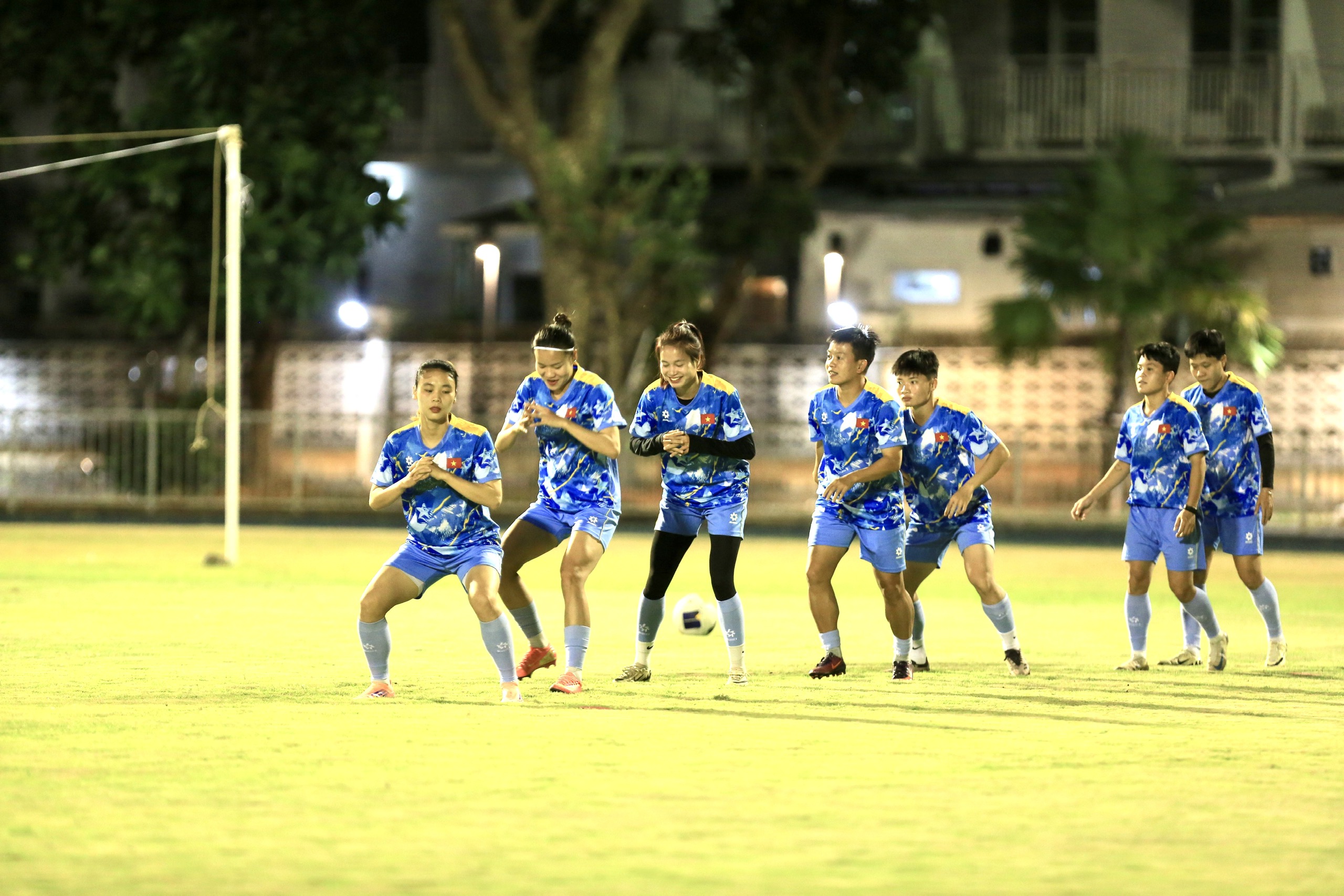 - Ảnh 4. - Ảnh 4.