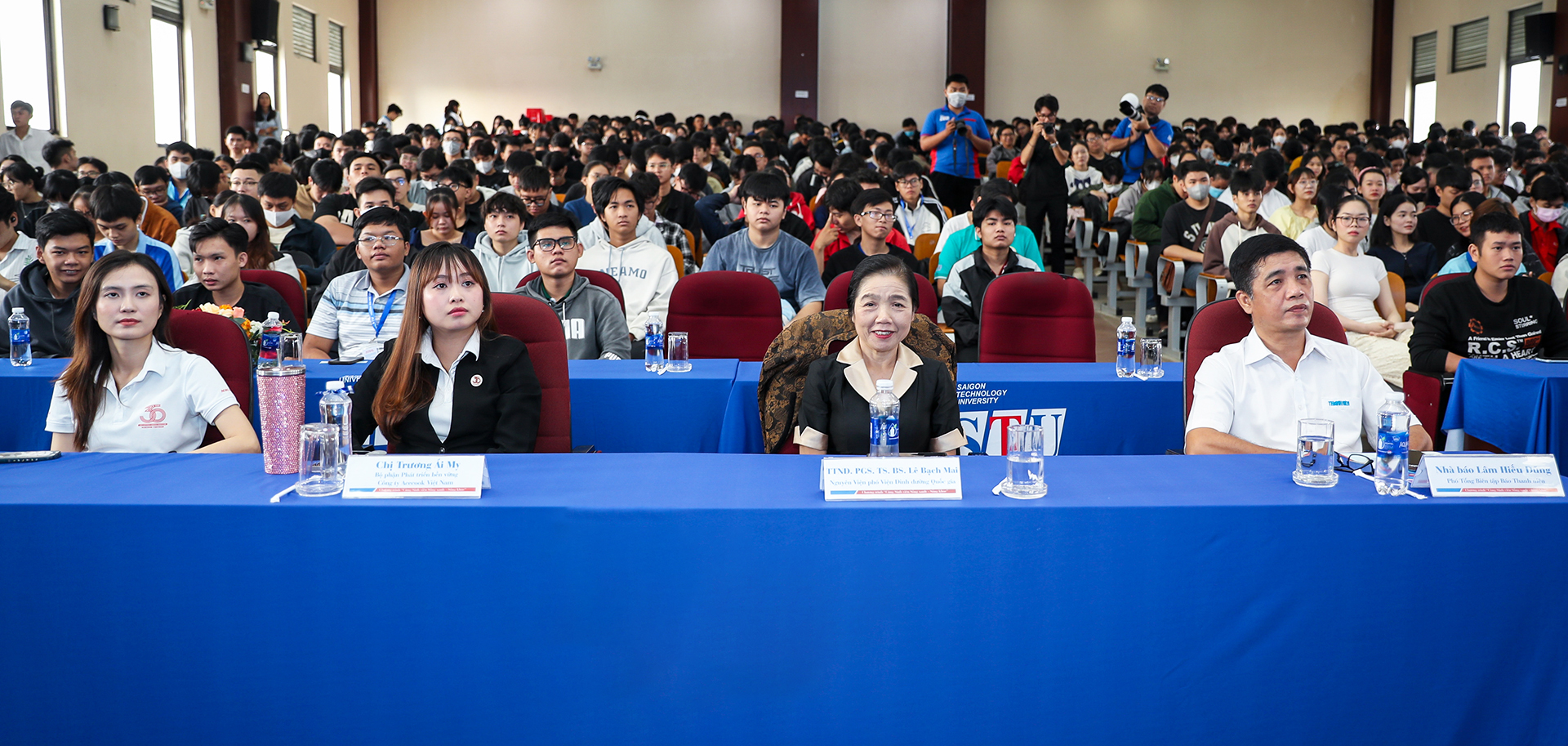 &lsquo;C&ugrave;ng sinh vi&ecirc;n sống xanh sống khỏe&rsquo;: Thay đổi t&iacute;ch cực, ph&aacute;t triển bền vững - Ảnh 5.