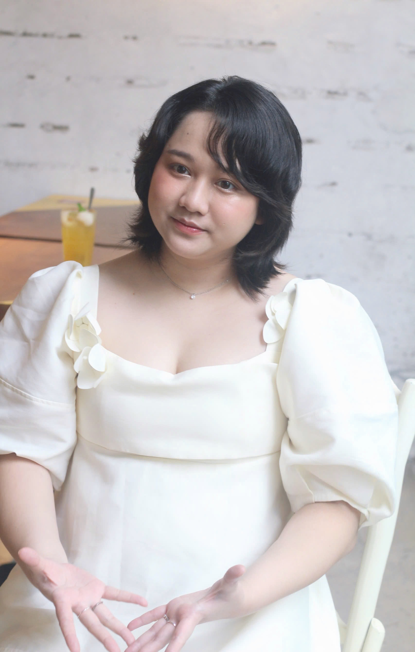 Trúc Anh 'Mắt biếc' trải lòng về biến cố, vực dậy nhờ một câu nói  - Ảnh 1.