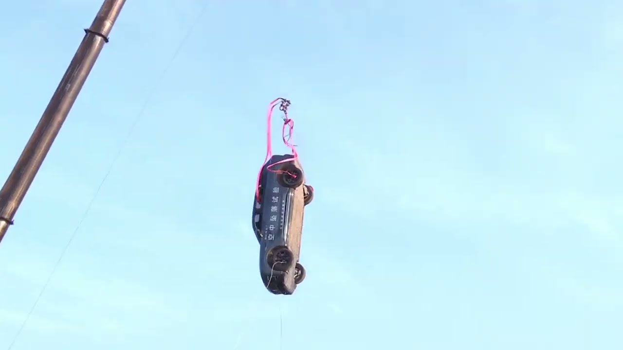 Cách thử độ bền cực 'dị' của các hãng ô tô Trung Quốc - Ảnh 4.