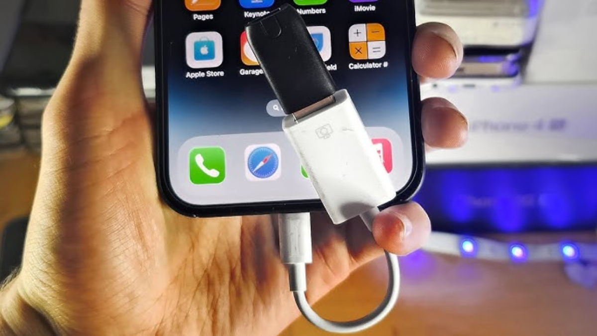 Cách chuyển dữ liệu từ iPhone đến ổ USB - Ảnh 1.