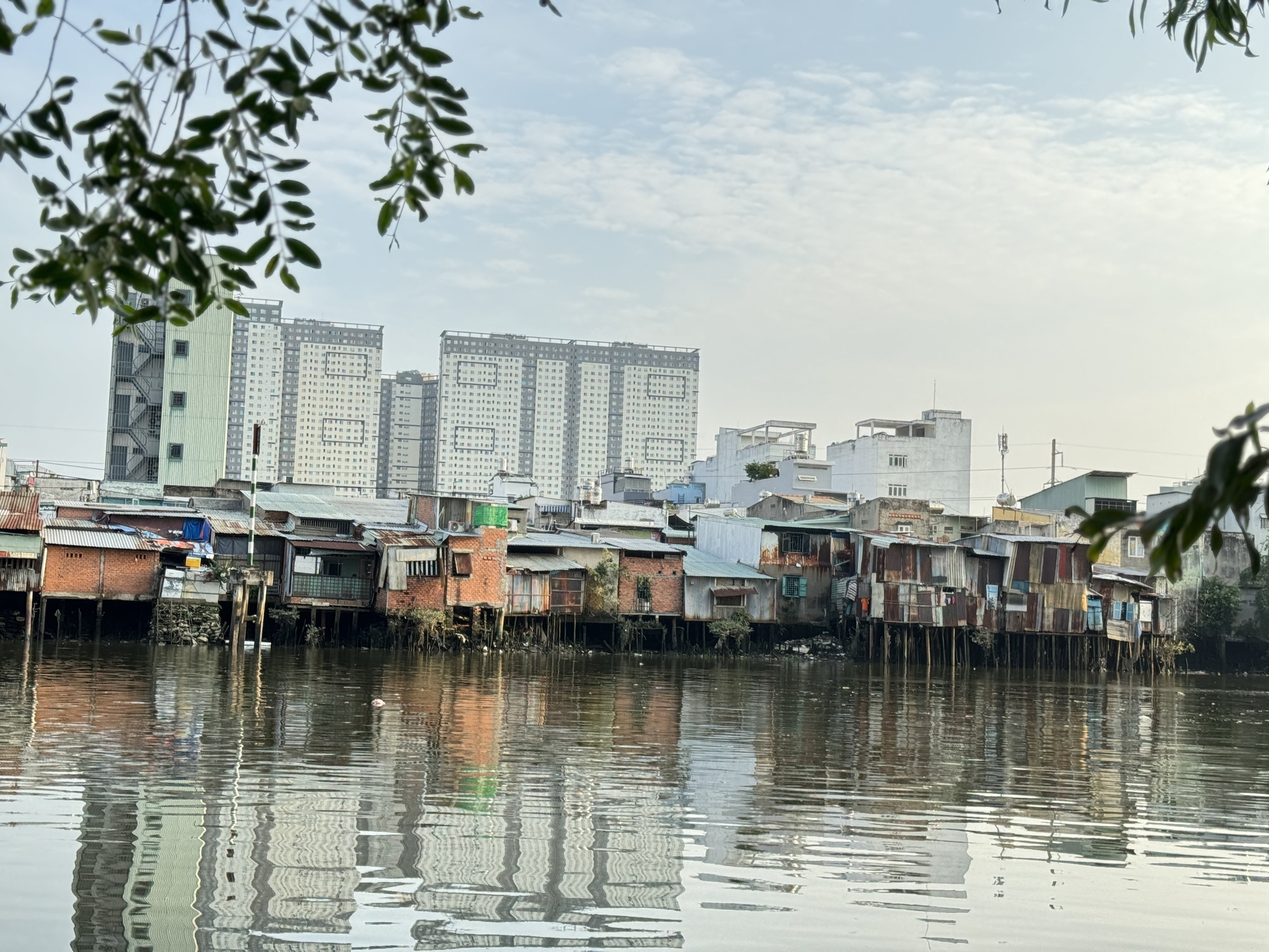 Tin tức đặc biệt trên báo in Thanh Niên 7.12.2025 - Ảnh 1.