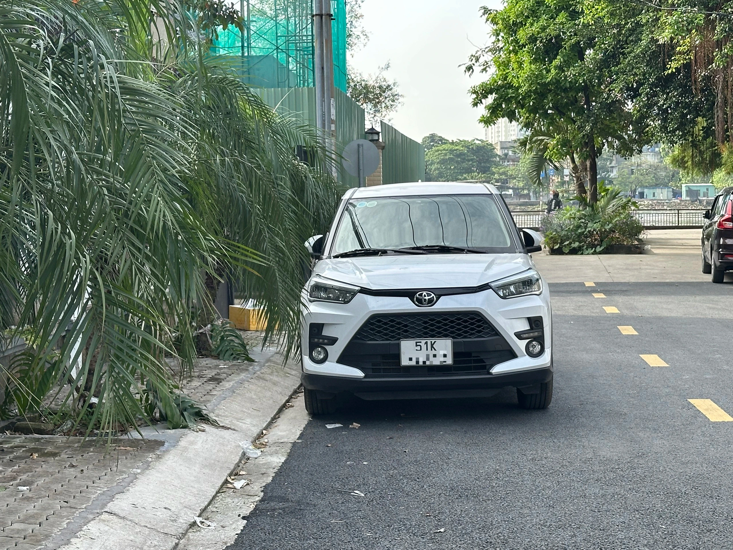 3 trường hợp quên bật đèn xi-nhan khiến tài xế bị phạt - Ảnh 2. 3 trường hợp quên bật đèn xi-nhan khiến tài xế bị phạt - Ảnh 2.