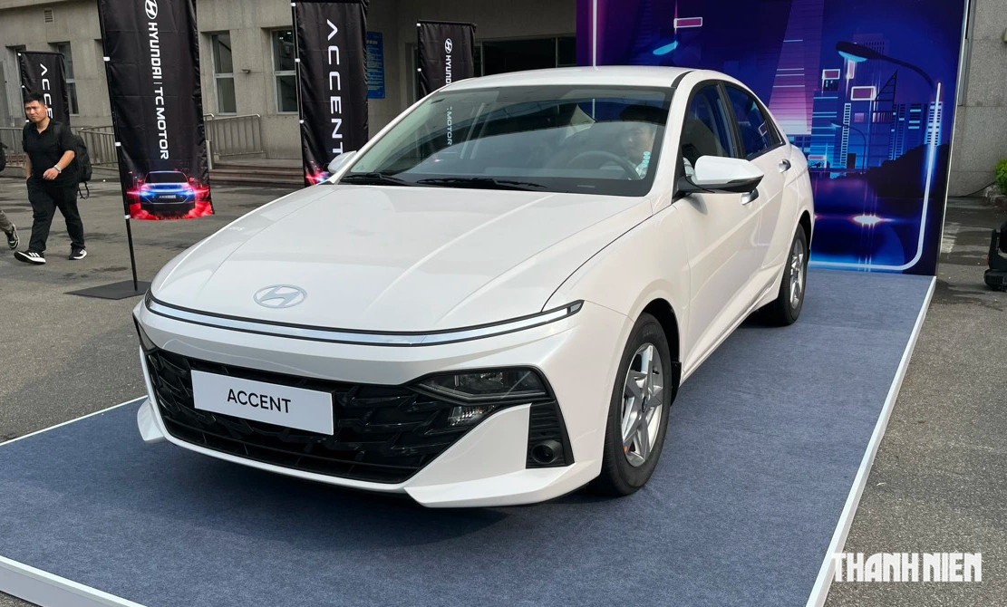 Sedan hạng B: Hyundai Accent 'đại hạ giá' vẫn bán chậm, Honda City bám đuổi Toyota Vios - Ảnh 1.