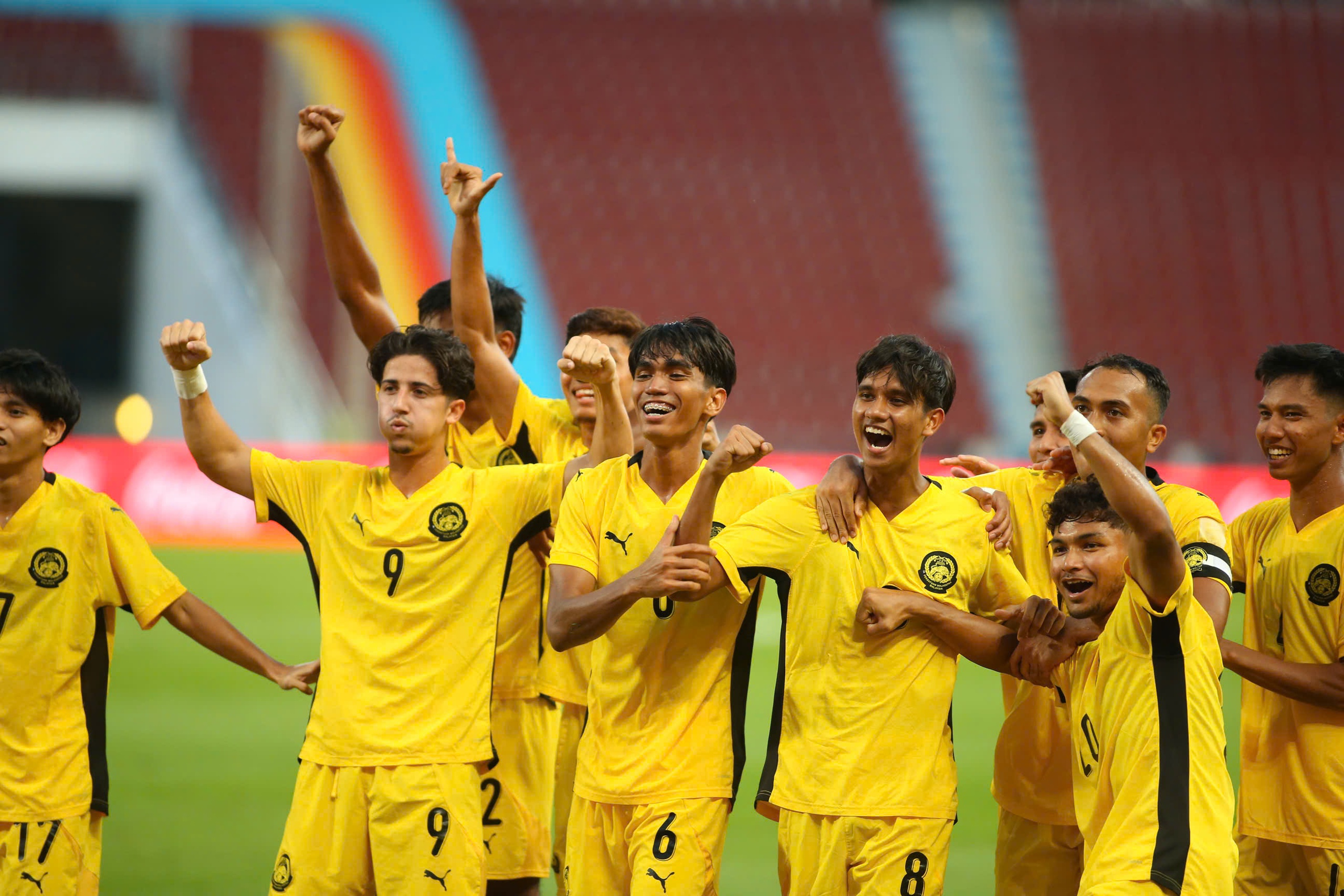 U.23 Malaysia tuyên bố không ‘dựng xe buýt’ trước U.23 Việt Nam, HLV lại úp mở điều bất ngờ- Ảnh 1.