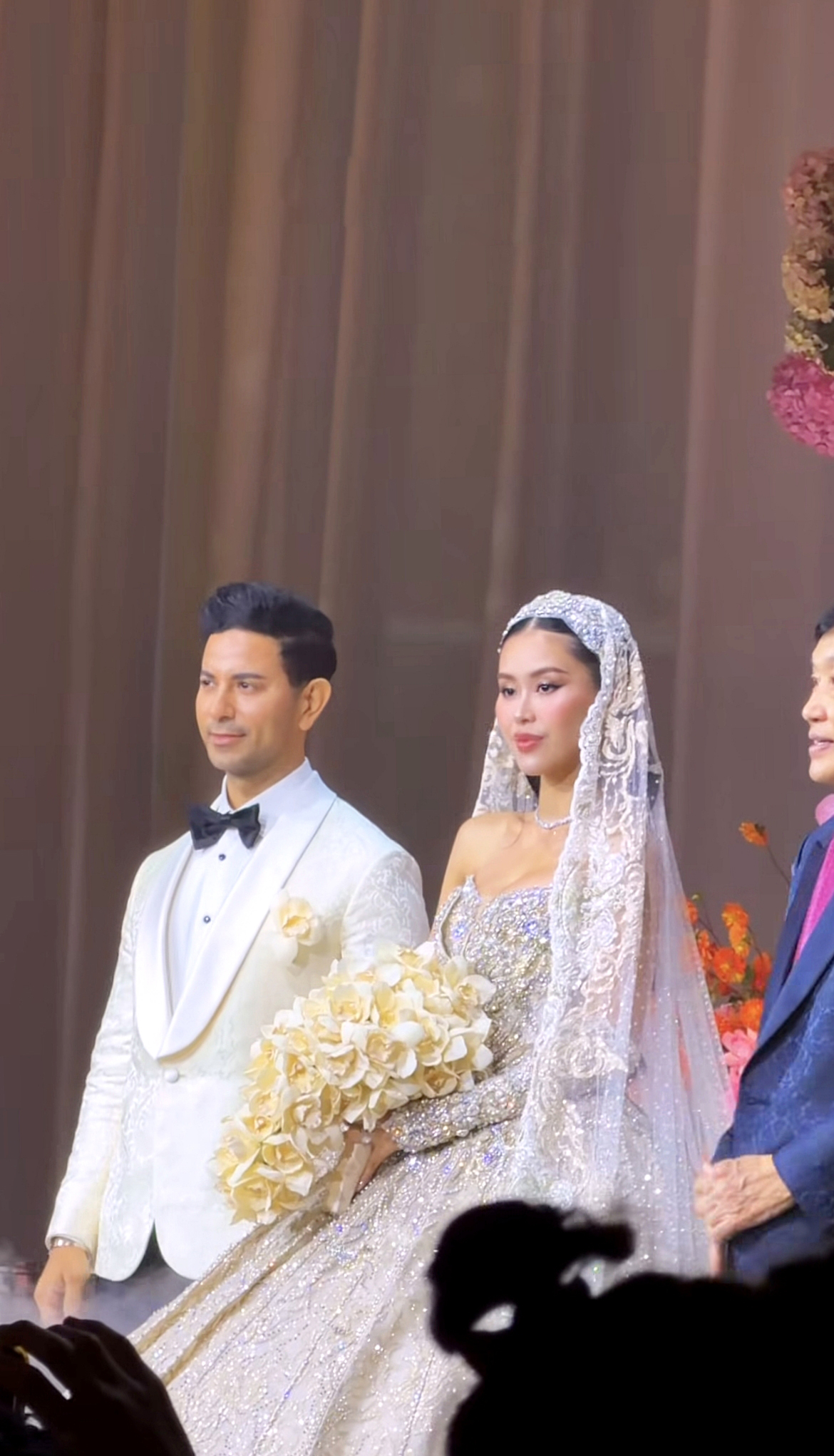 Dàn sao Việt chúc mừng đám cưới của em chồng Tăng Thanh Hà - Ảnh 3.