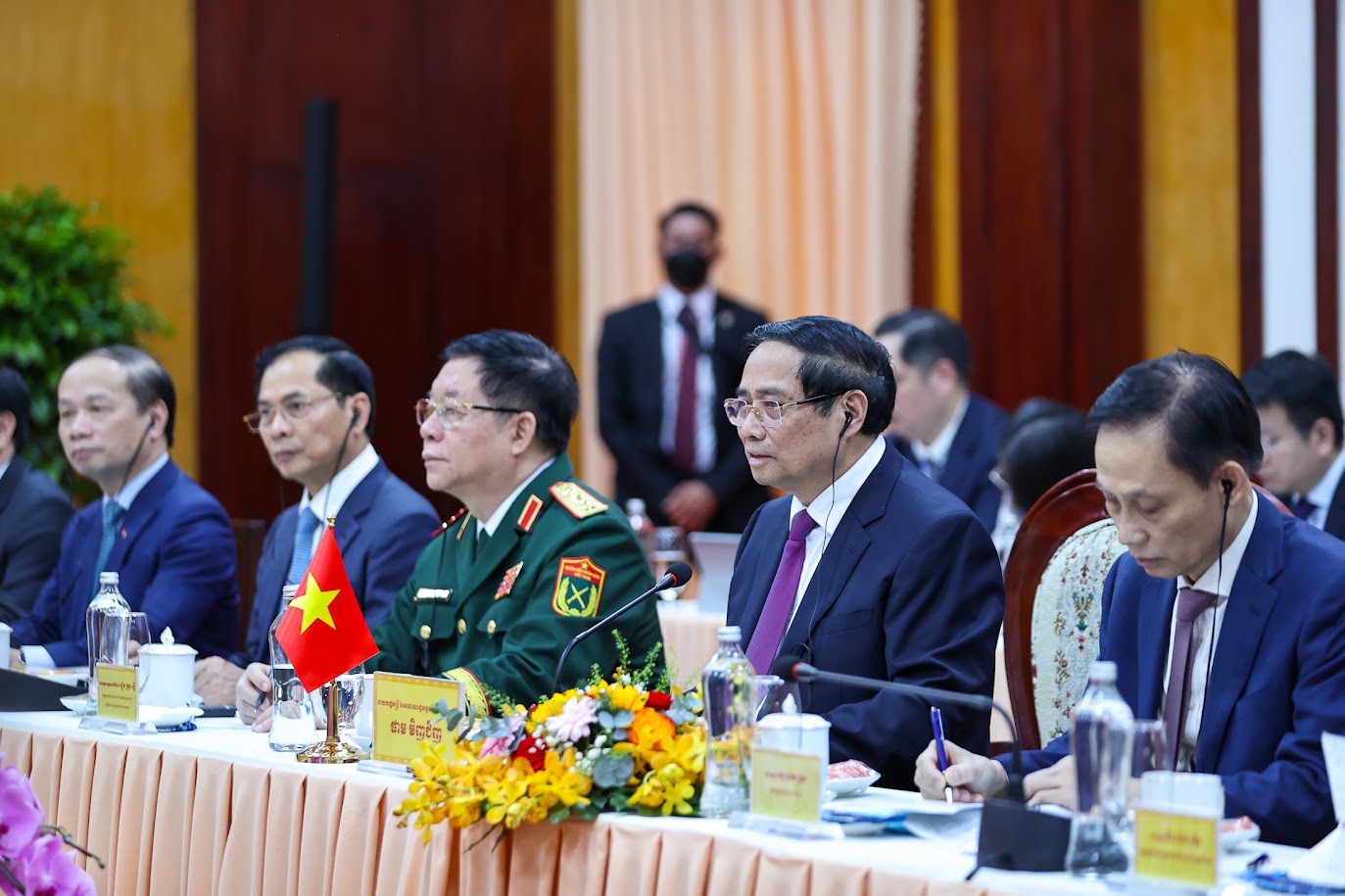 Phấn đấu đưa kim ngạch thương mại Việt Nam - Campuchia sớm đạt 20 tỉ USD - Ảnh 2.