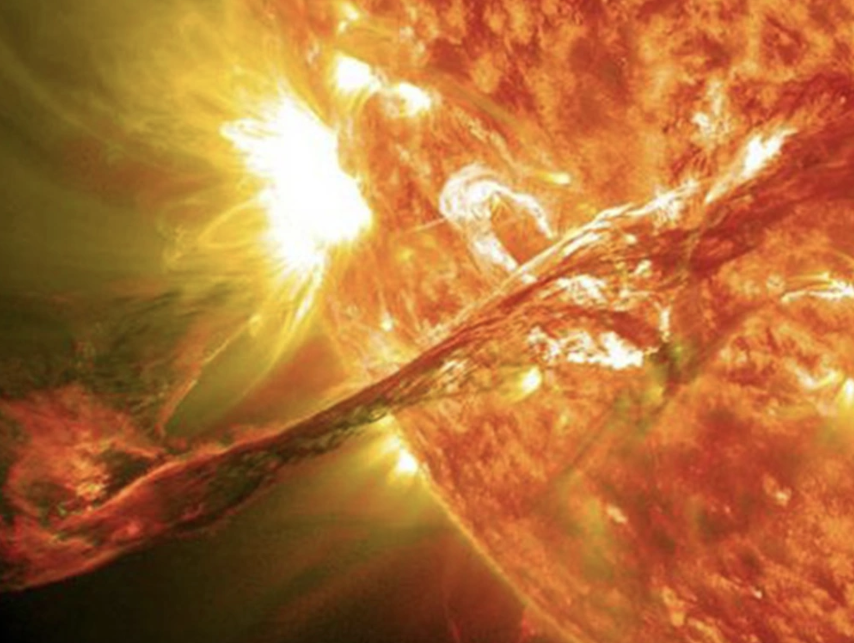 Tin mới nhất về bão mặt trời hôm nay 10.12: Có gây hại cho sức khỏe con người?- Ảnh 1. Tin mới nhất về bão mặt trời hôm nay 10.12: Có gây hại cho sức khỏe con người?- Ảnh 1.