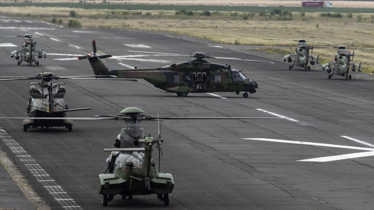 UAV lạ xuất hiện nhiều lần trên căn cứ quân sự Pháp gây lo ngại an ninh - Ảnh 1. UAV lạ xuất hiện nhiều lần trên căn cứ quân sự Pháp gây lo ngại an ninh - Ảnh 1.