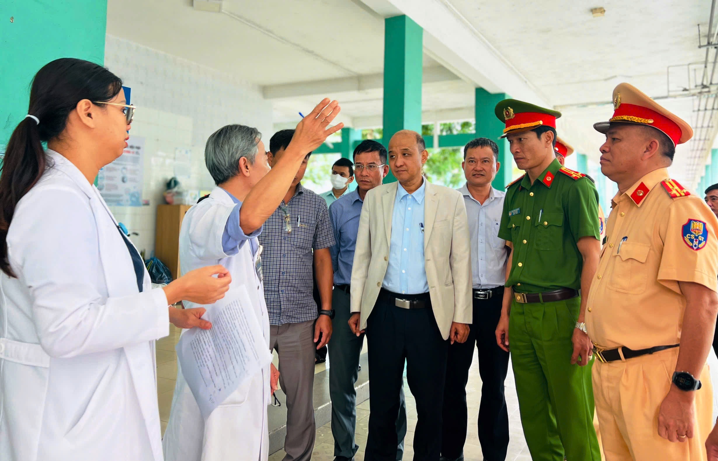 Tai nạn trên cao tốc Đà Nẵng-Quảng Ngãi: Rà soát tốc độ xe kinh doanh vận tải - Ảnh 1.