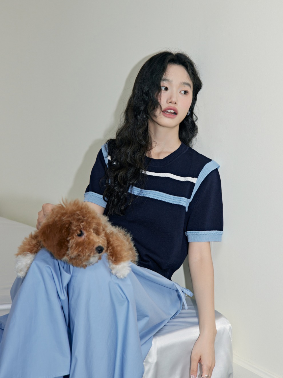 4 'popular' color combinations for days when you don't know what to wear - Photo 4. 4 công thức phối màu ‘vạn người mê’ cho những ngày không biết mặc gì- Ảnh 4.