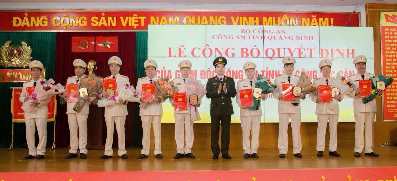 9 lãnh đạo cấp phòng Công an Quảng Ninh xin nghỉ trước tuổi- Ảnh 1.