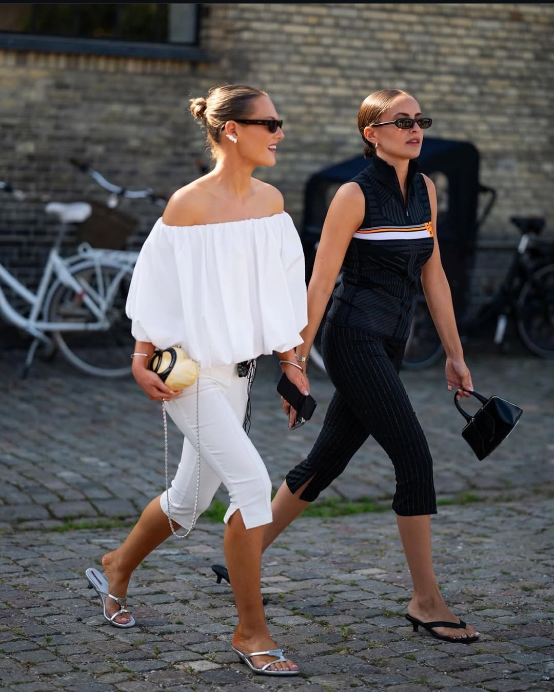 Mångsidiga beskurna byxor skapar en romantisk stil för dejter - Bild 4. Những chiếc quần crop đa năng tạo phong cách lãng mạn để đi hẹn hò- Ảnh 4.