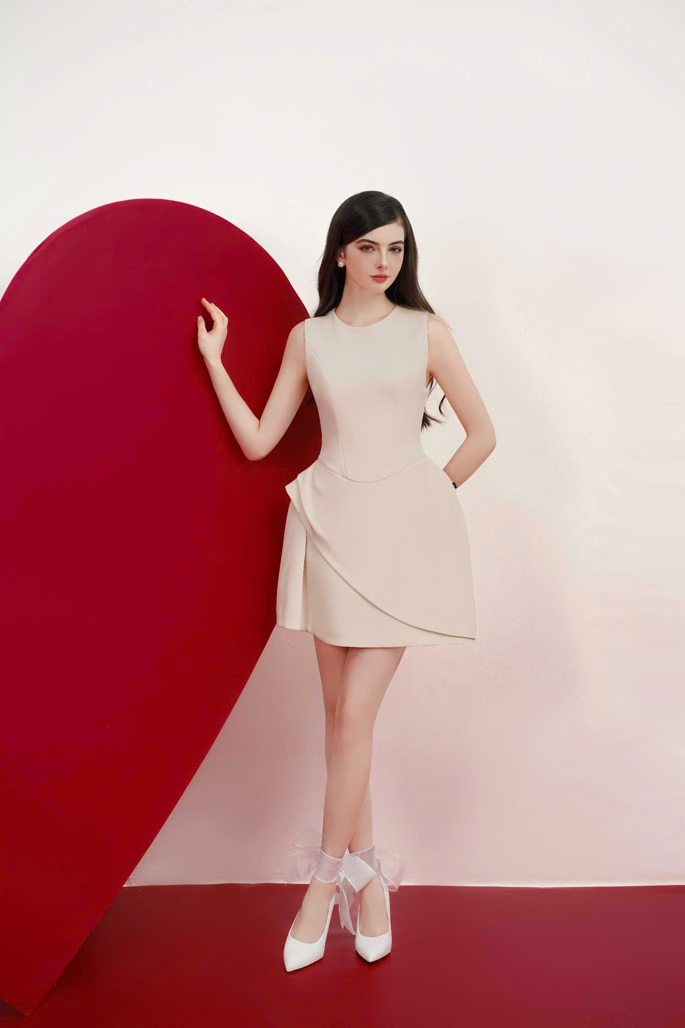 Valentine's Day, what to wear to score points in the eyes of your lover? - Photo 2. Ngày Valentine, diện gì để ghi điểm trong mắt người thương?- Ảnh 2.