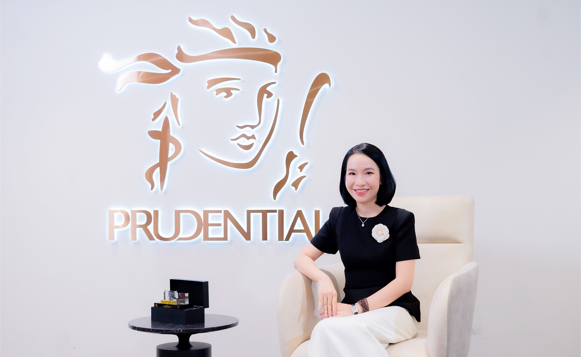 Chuyện nghề tư vấn viên: Thành công chưa bao giờ là điểm dừng- Ảnh 1. Chuyện nghề tư vấn viên: Thành công chưa bao giờ là điểm dừng- Ảnh 1.